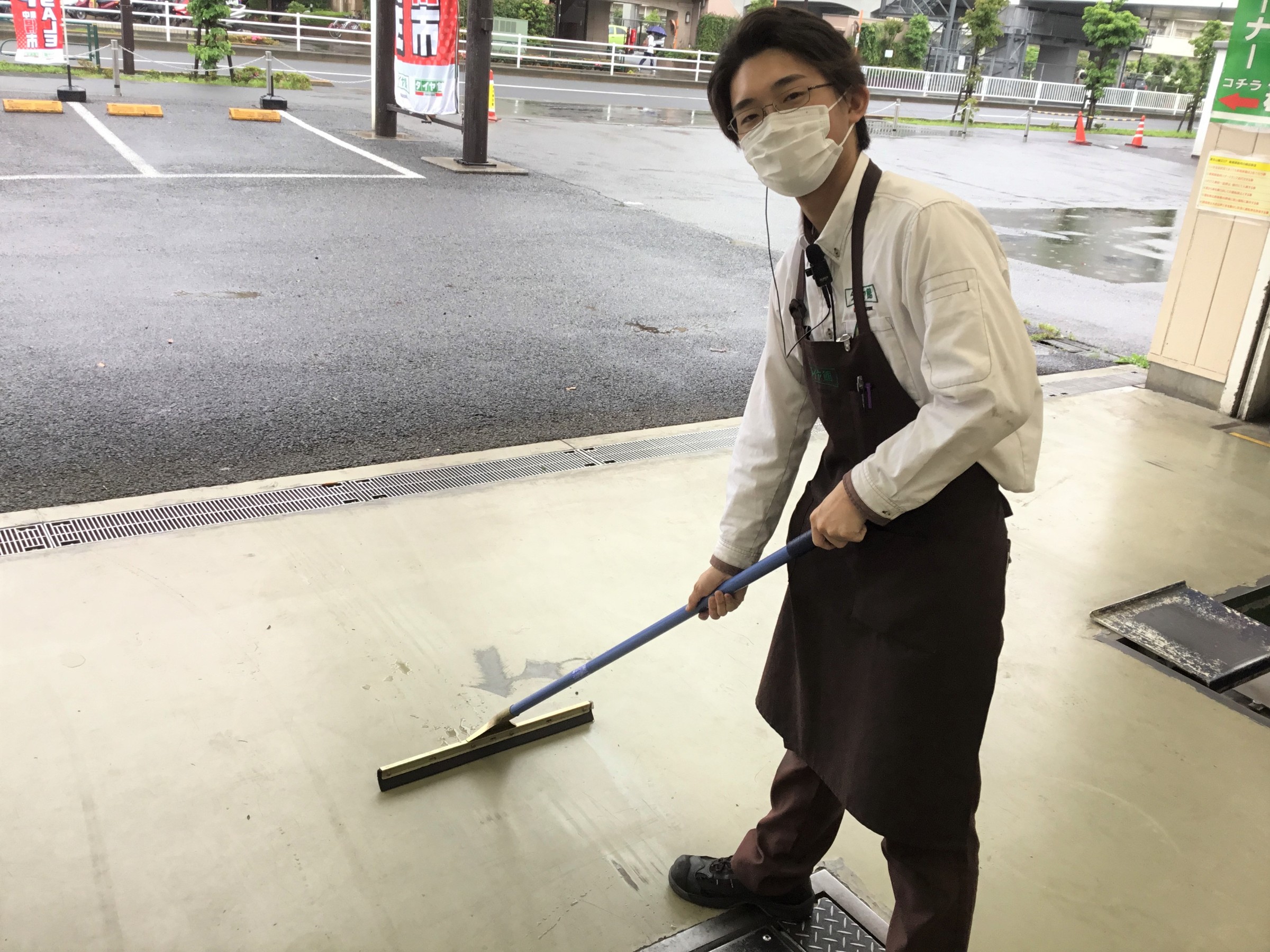 雨が止みませんね スタッフ日記 タイヤ館 小平 東京都のタイヤ カー用品ショップ タイヤからはじまる トータルカーメンテナンス タイヤ館グループ