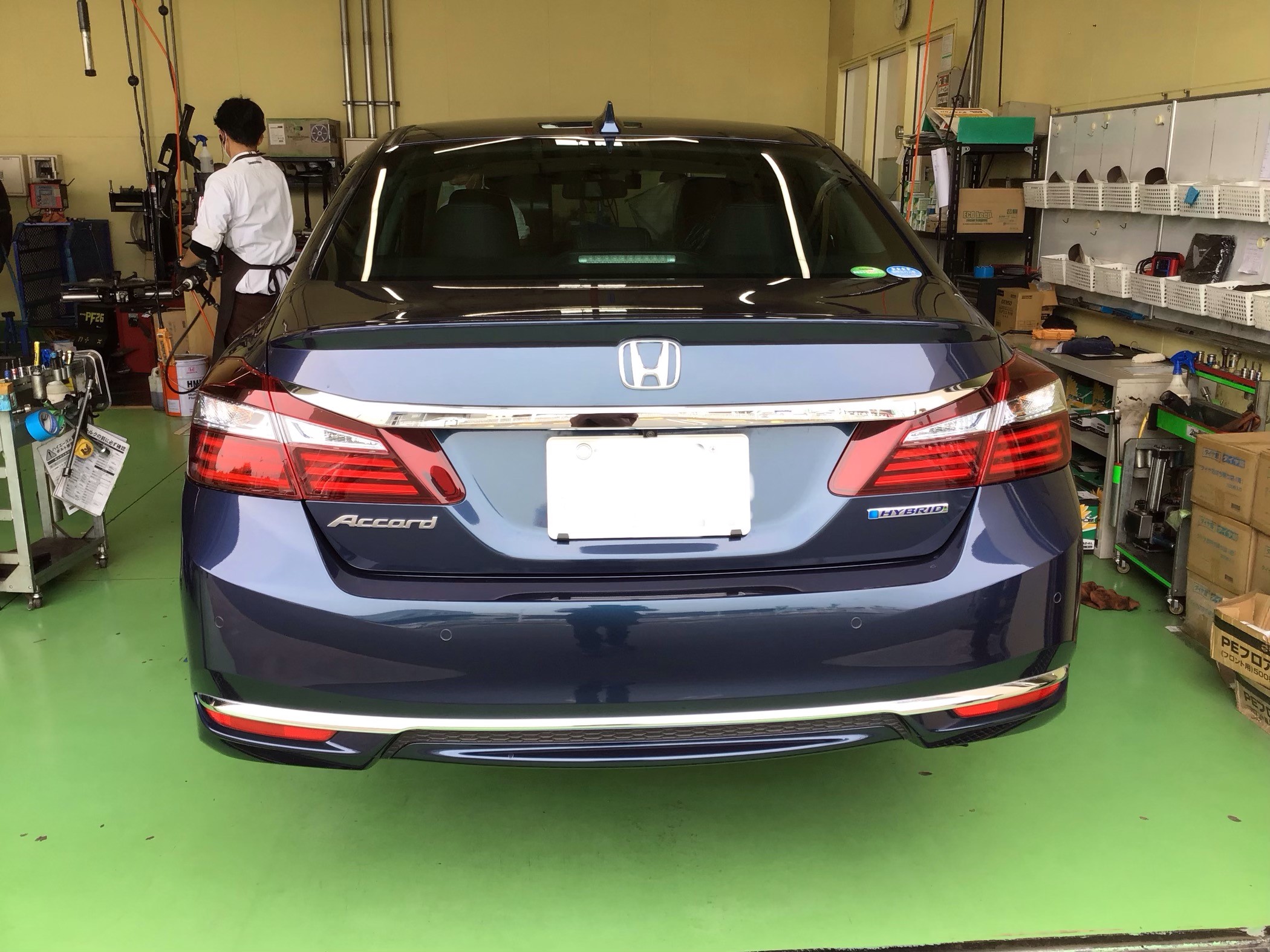 久々のクルマ紹介コーナー第7回 ホンダ アコード スタッフ日記 タイヤ館 グリーンピットつくば研究学園 茨城県のタイヤ カー用品ショップ タイヤからはじまる トータルカーメンテナンス タイヤ館グループ