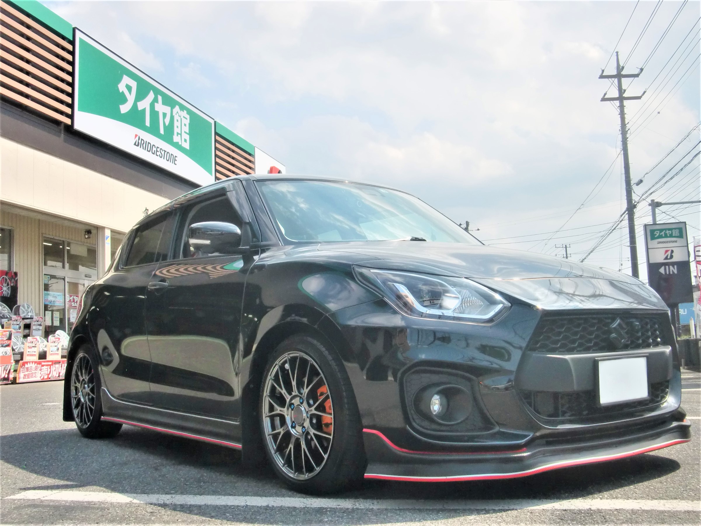 スイフトスポーツzc32s swkローダウンスポーツスプリングセット