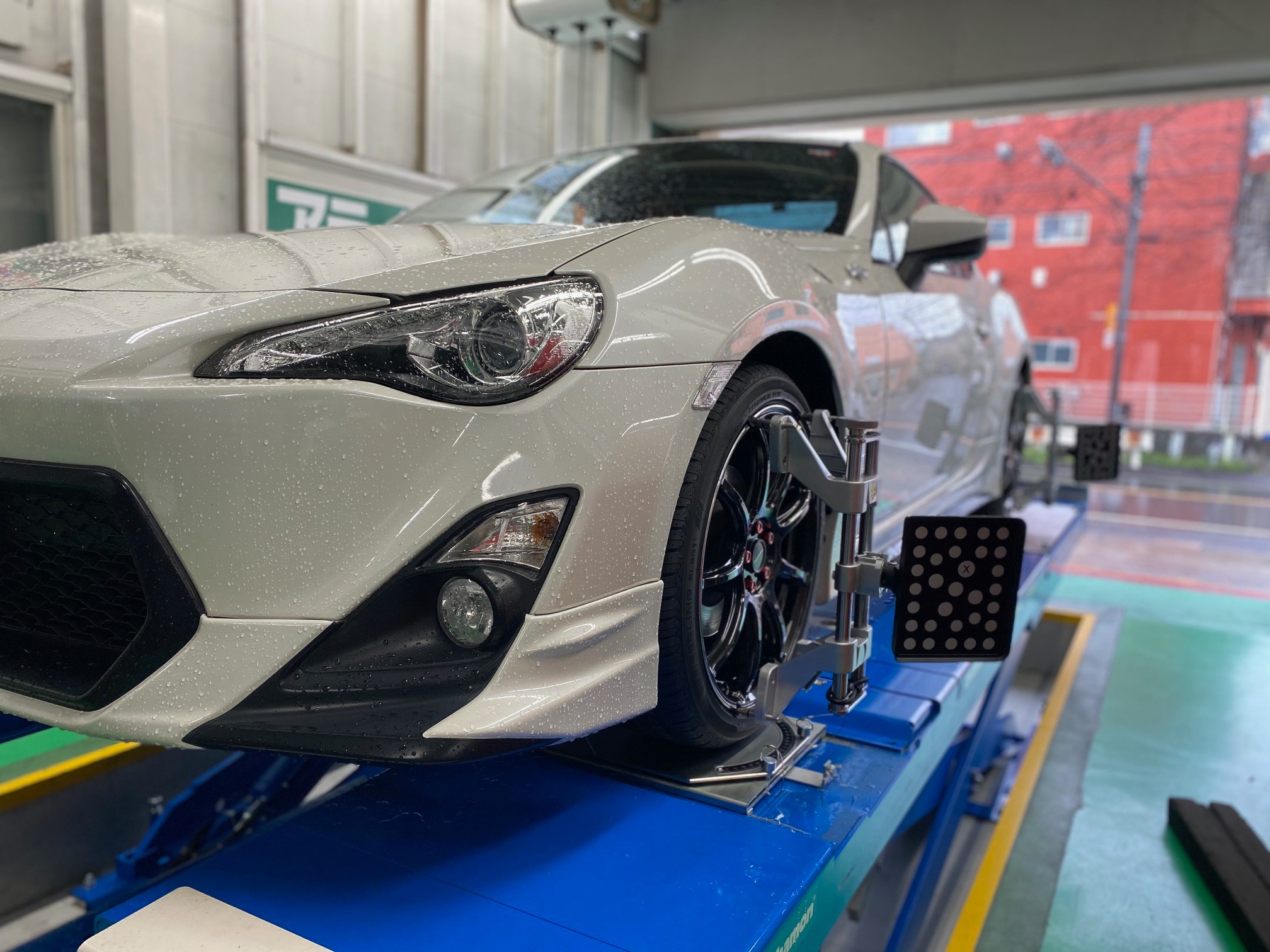 トヨタ 86 クロススピードRS9 18インチ取付＆アライメント | トヨタ 86