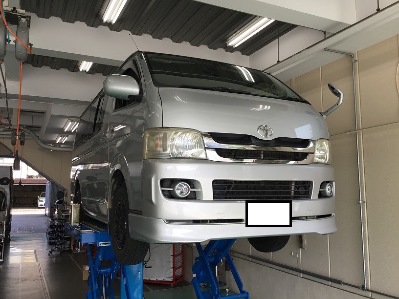 200系ハイエース4WDデフ上げ前後