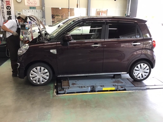 ダイハツキャスト オイル交換しました ダイハツ キャスト メンテナンス商品 オイル関連 エンジンオイル交換 サービス事例 タイヤ館 ｇｐ新潟横越 新潟県のタイヤ カー用品ショップ タイヤからはじまる トータルカーメンテナンス タイヤ館グループ