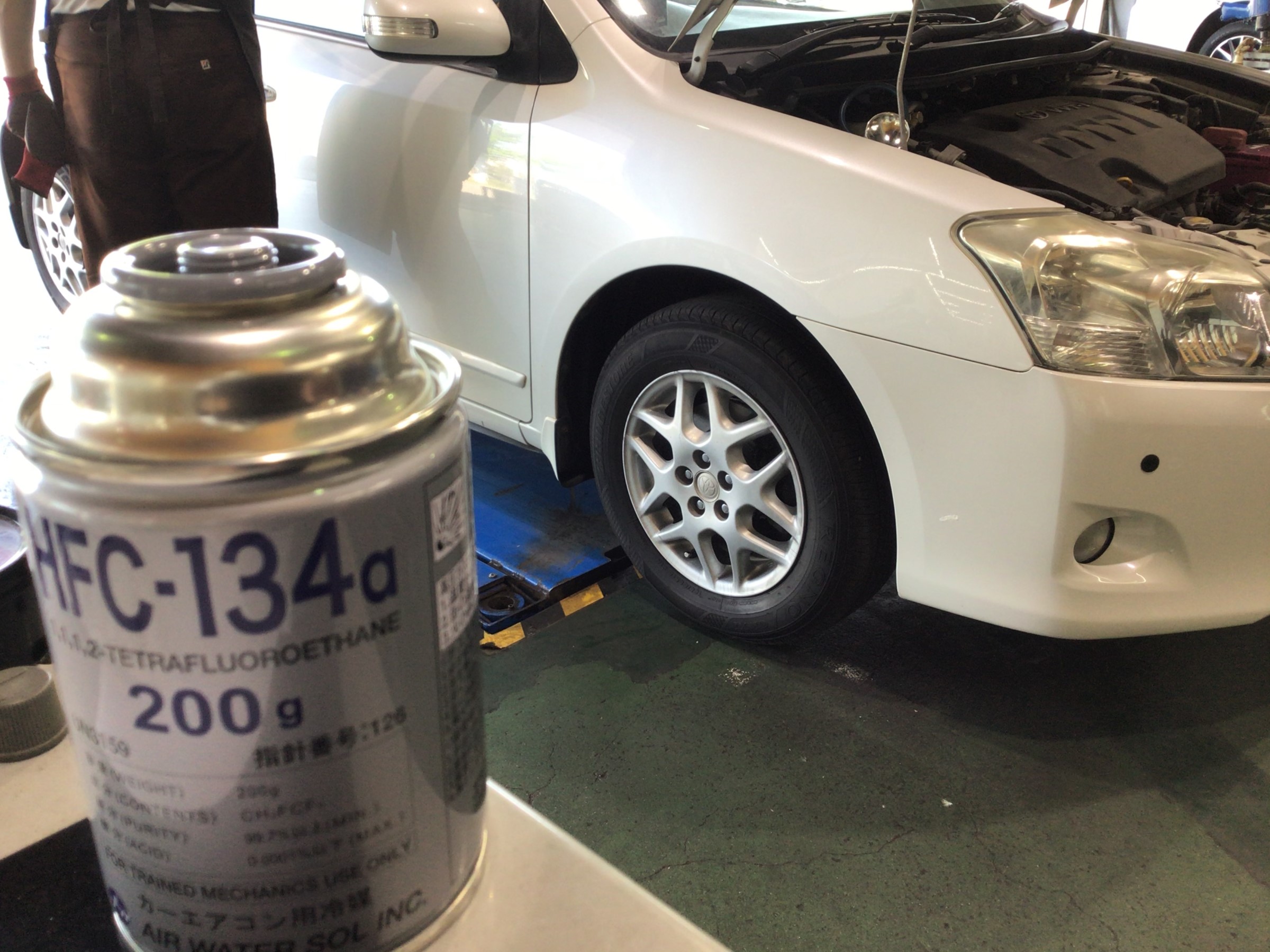 エアコンガス補充できます サービス事例 タイヤ館 恵庭 タイヤからはじまる トータルカーメンテナンス タイヤ館グループ