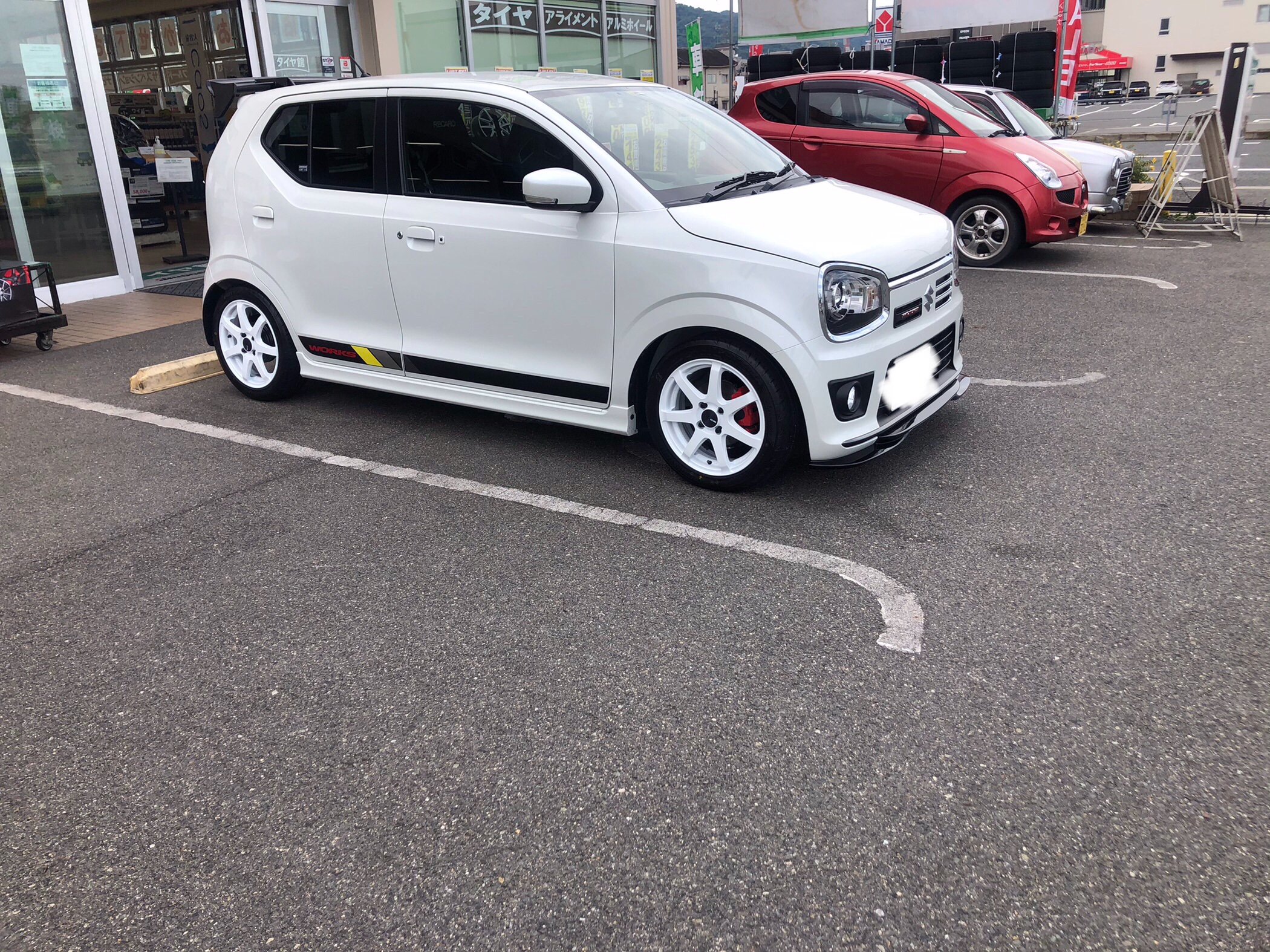 アルトワークスにENKEI PF-07ホワイトカラー15インチ取り付け♪ | 店舗