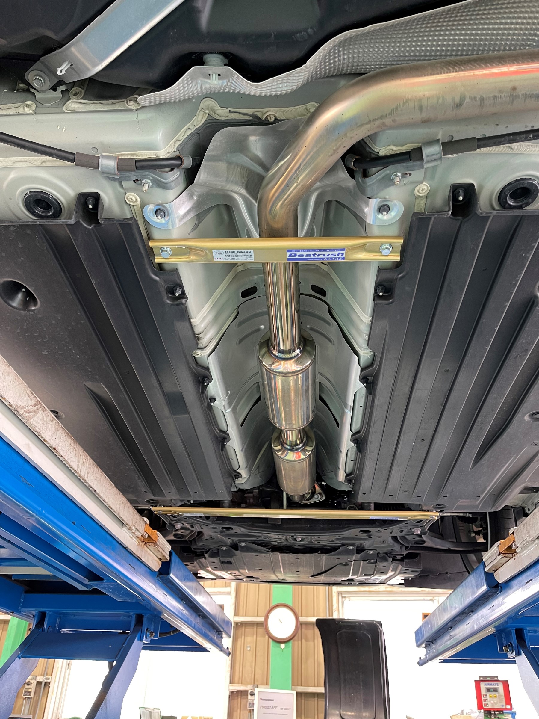 LAILE レイル Beatrush フロア補強バー [ZC33S] vigoras_s88046pb-caf