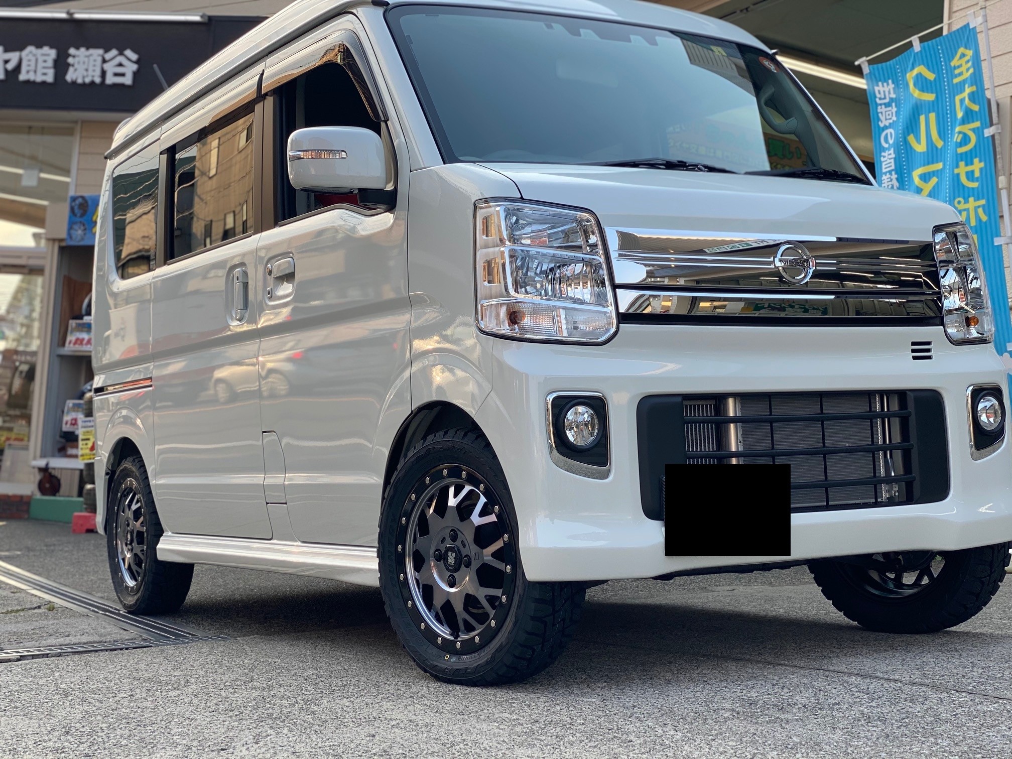 日産クリッパーリオ（DR17W） MLJ エクストリームJ XJ04 15インチ取付
