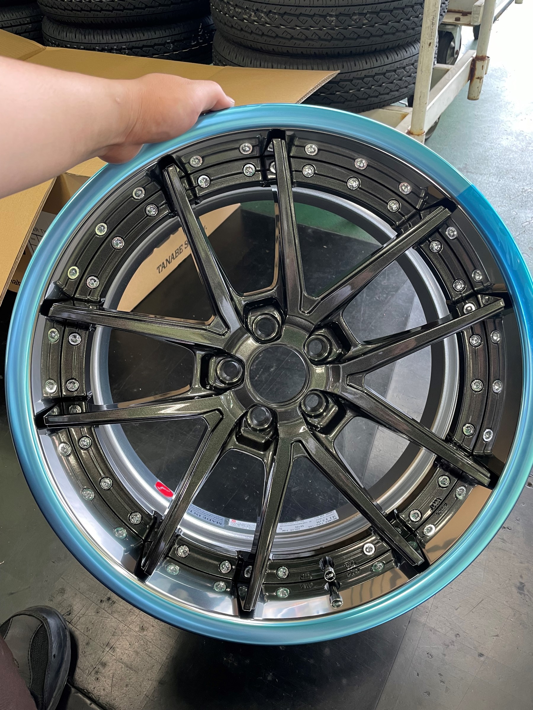 カローラスポーツにSSRのホイールを装着！！ | 店舗おススメ情報