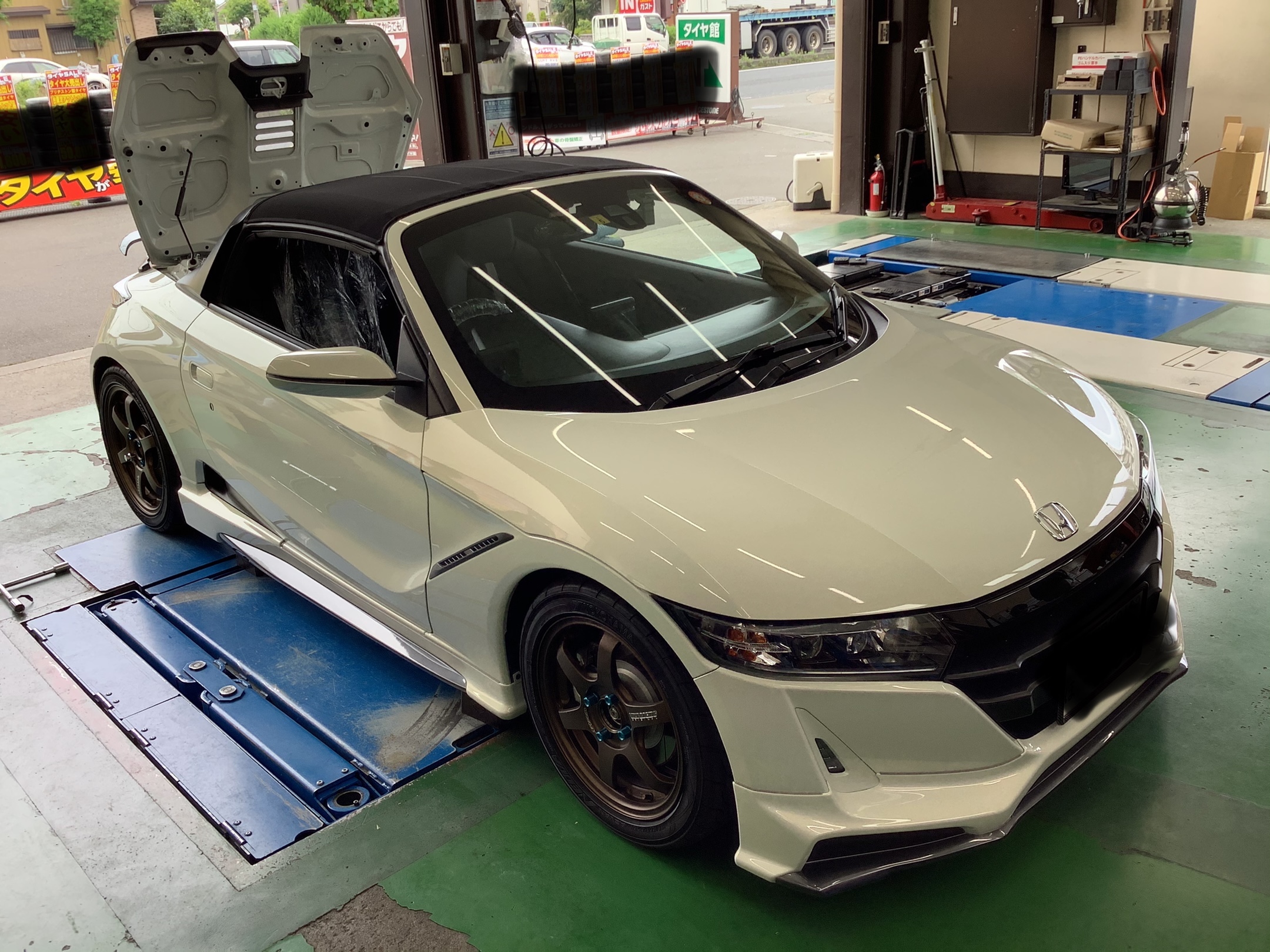 ホンダ S660 ブリッツ Zzr 車高調取り付け ホンダ S660 その他 パーツ取付 サスペンション取付 サービス事例 タイヤ館 東大宮バイパス タイヤからはじまる トータルカーメンテナンス タイヤ館グループ