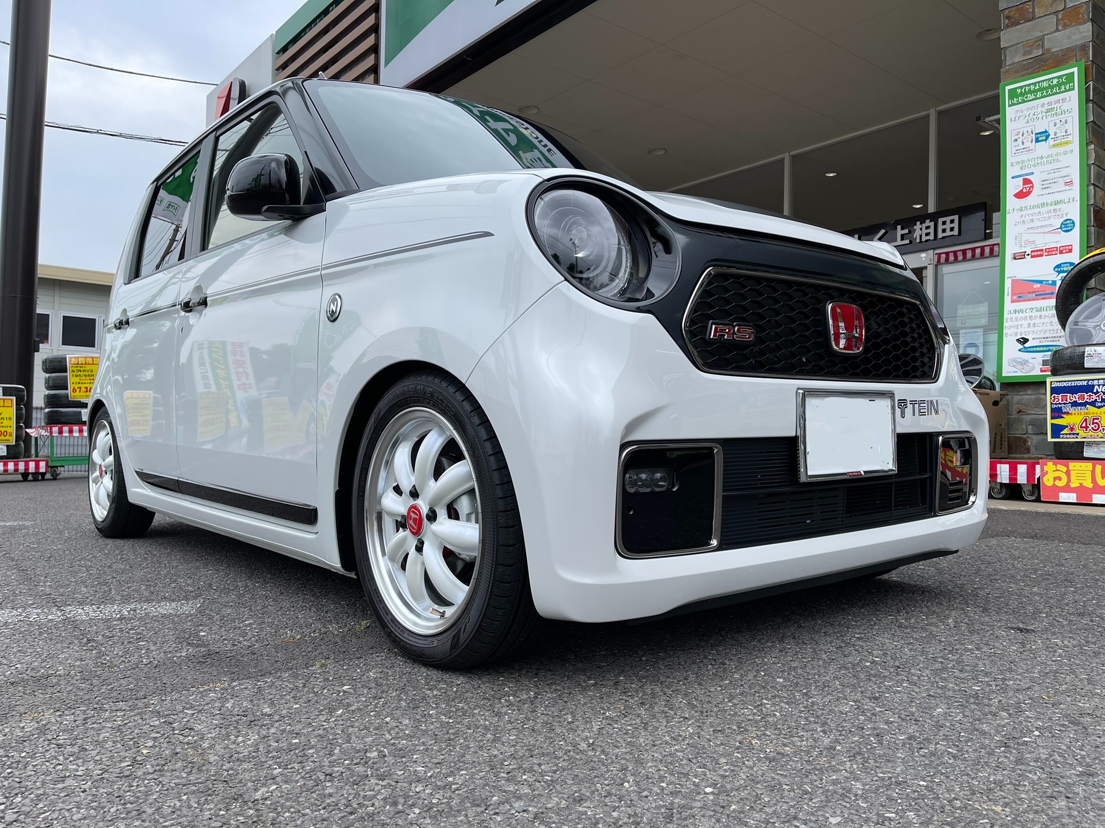 ホンダ N One Jg3 車高調整 アライメント ホンダ N One その他 タイヤ ホイール関連 4輪トータルアライメント調整 サービス事例 タイヤ館 うしく上柏田 茨城県のタイヤ カー用品ショップ タイヤからはじまる トータルカーメンテナンス タイヤ館グループ