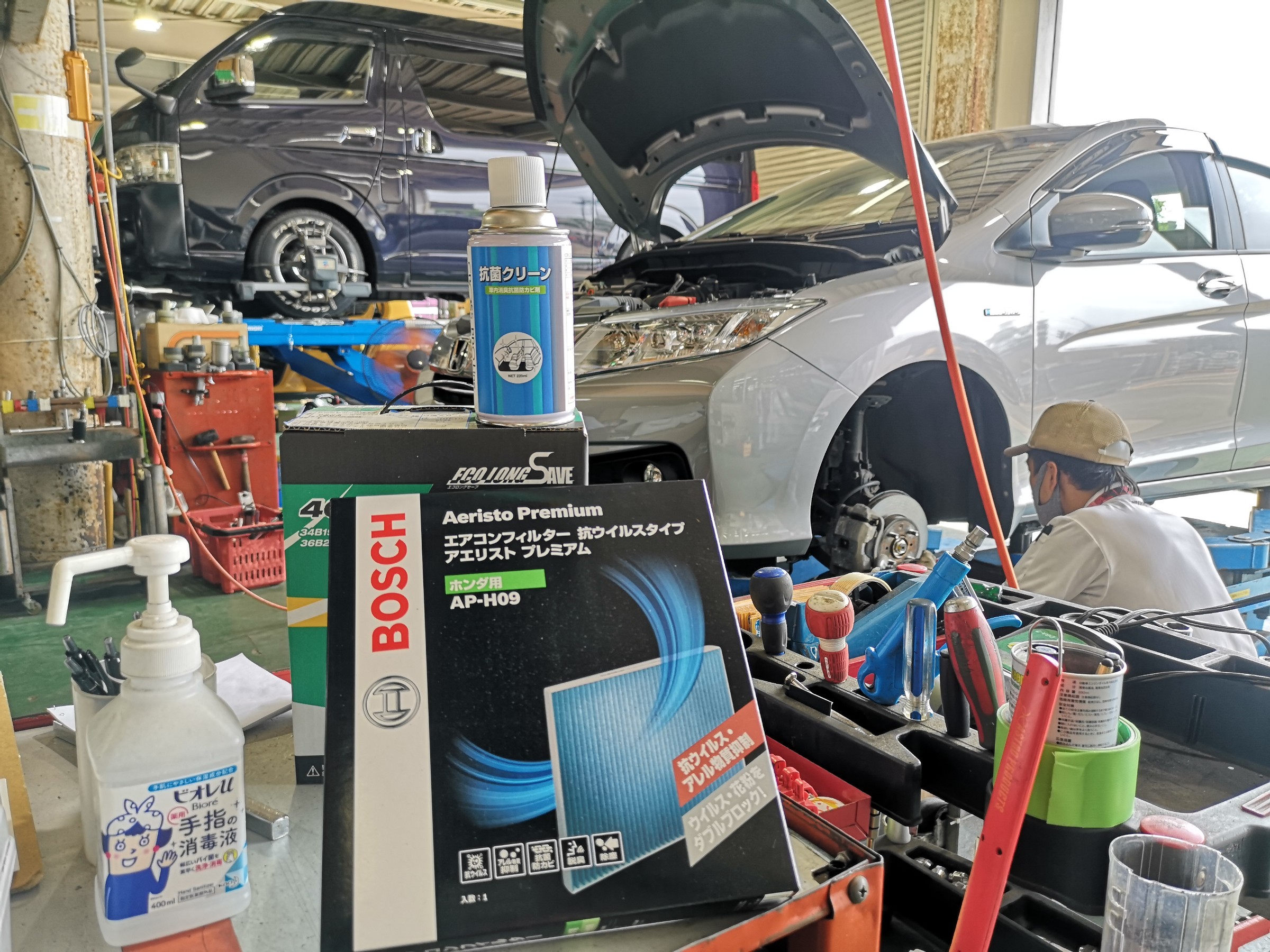 エアコンフィルター交換 車内の除菌 消臭施工はいかがでしょうか サービス事例 タイヤ館 秋田 秋田県のタイヤ カー用品ショップ タイヤからはじまる トータルカーメンテナンス タイヤ館グループ