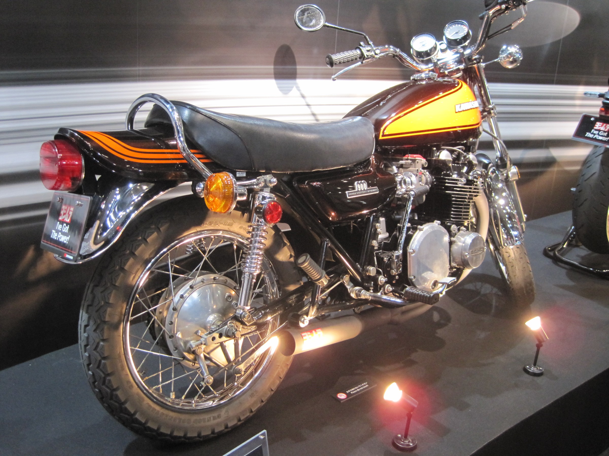 旧車ブーム スタッフ日記 タイヤ館 阿見 茨城県のタイヤ カー用品ショップ タイヤからはじまる トータルカーメンテナンス タイヤ館グループ