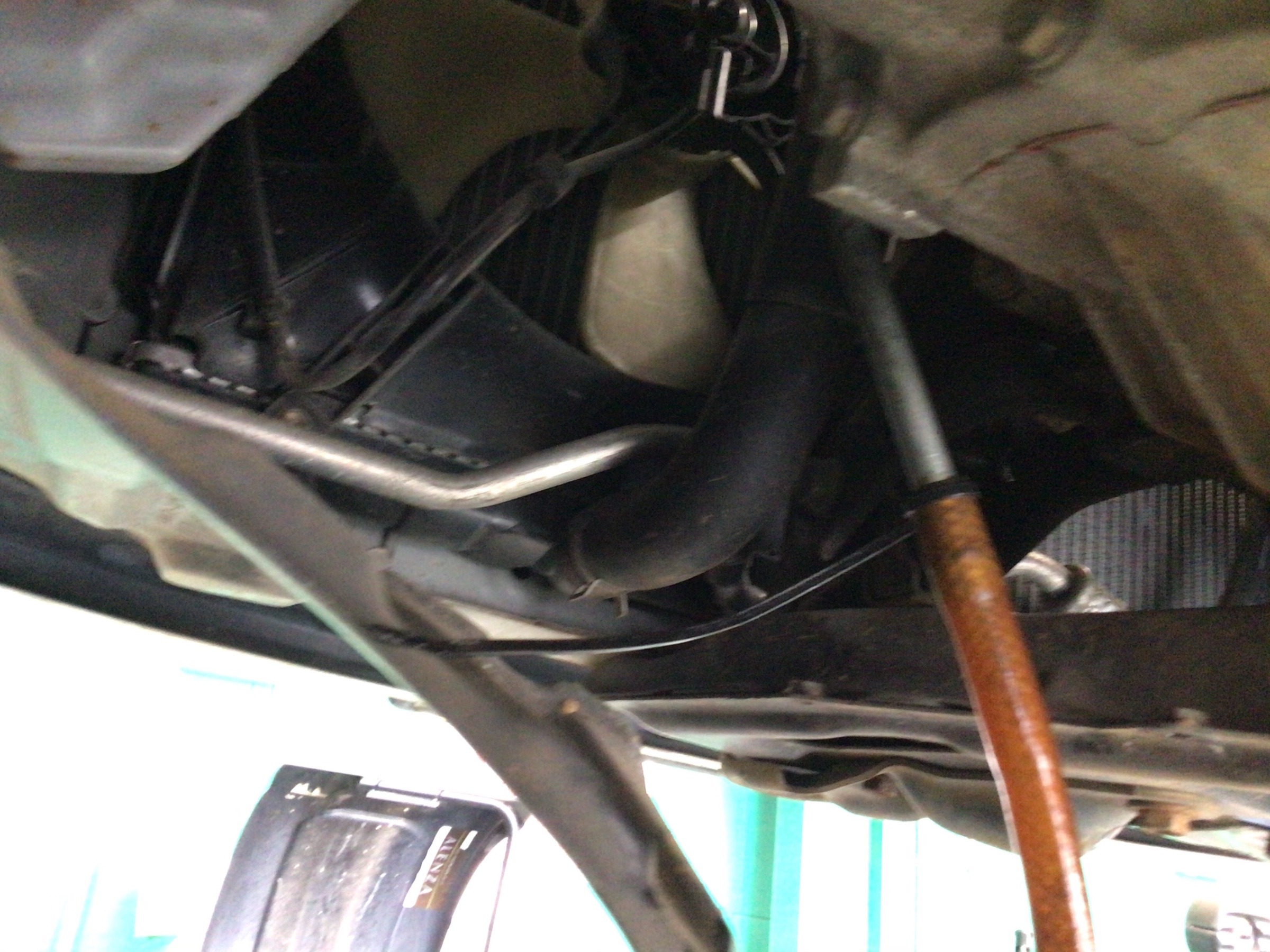 トヨタ カローラ ミッションオイル交換 サービス事例 タイヤ館 おゆみ野 千葉県のタイヤ カー用品ショップ タイヤからはじまる トータルカーメンテナンス タイヤ館グループ