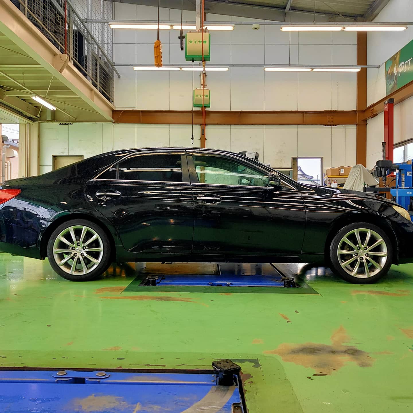 トヨタ マークX（GRX130）】車高調取付を行いました。 | 店舗おススメ