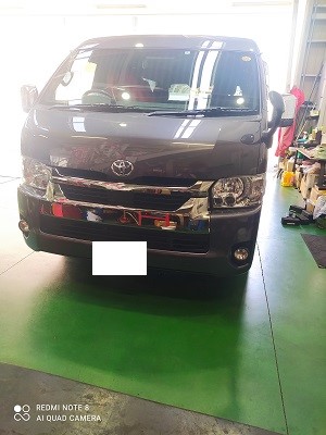 200系ハイエース 6型 Back9 オーバーフェンダー塗装＆取り付けしました