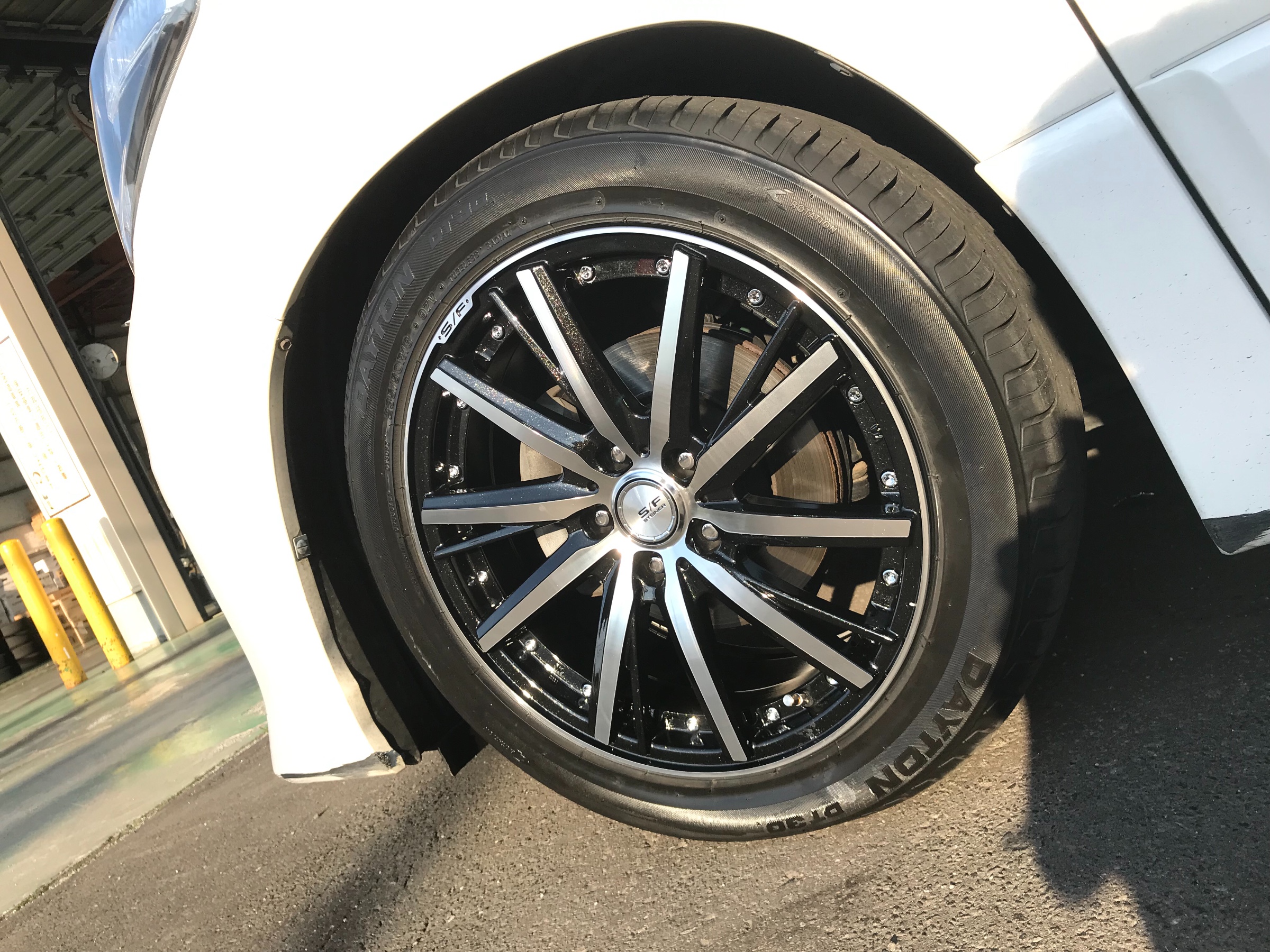 シュタイナー SF-V 20系アルファードへ☆ | 店舗おススメ情報 | タイヤ