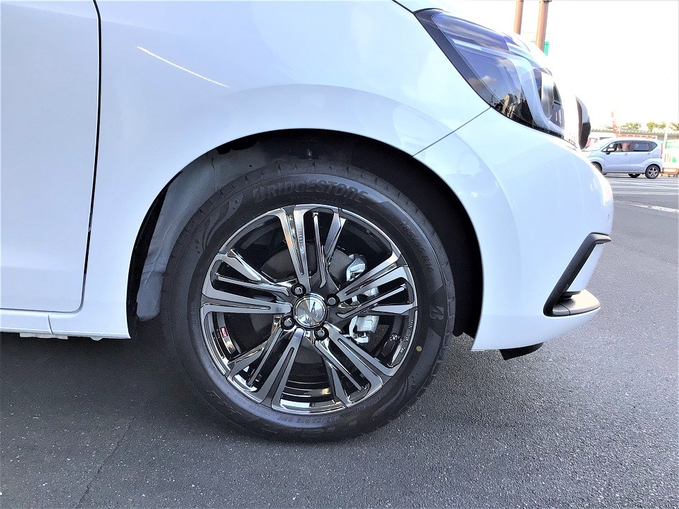 フィットハイブリッド(GR3) WEDS LEONIS AR 16インチ取付 | ホンダ