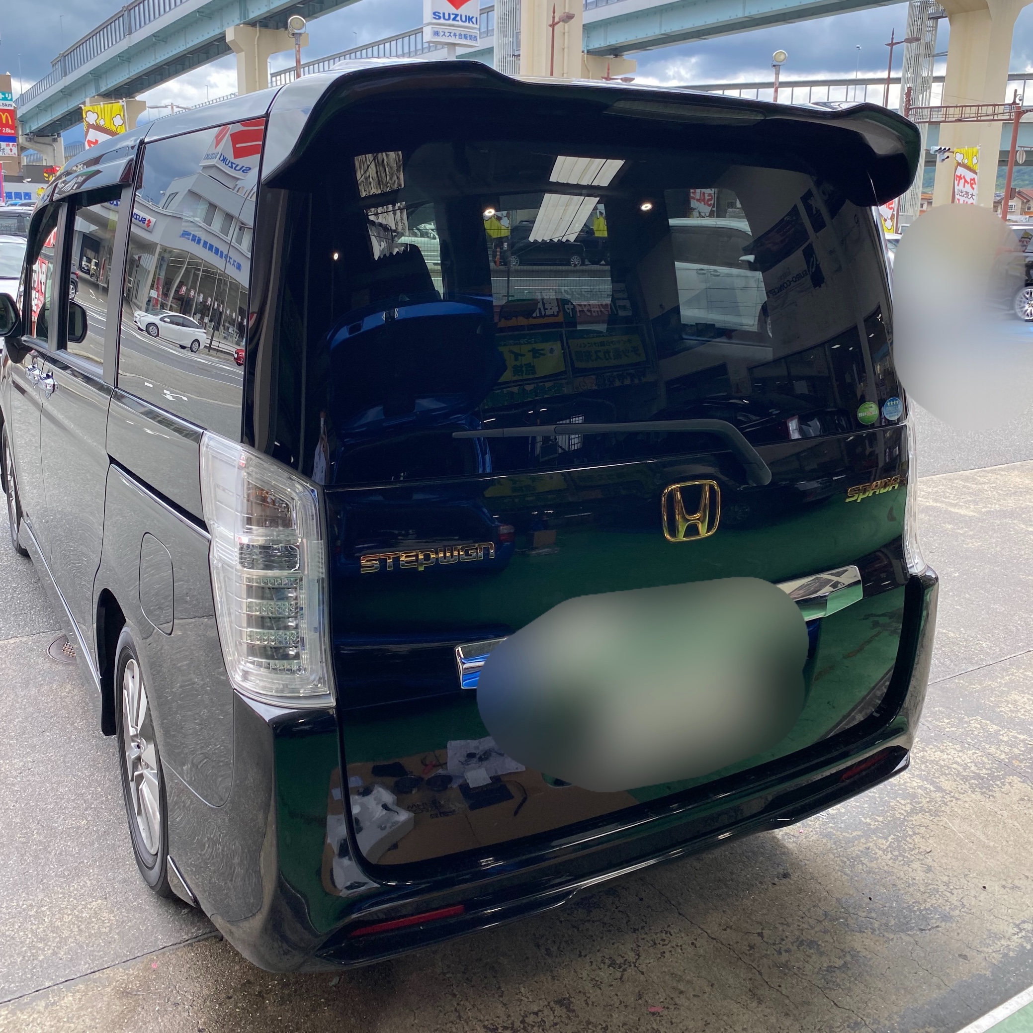 ステップワゴン エアコンフィルター交換 ホンダ ステップワゴン メンテナンス商品 その他 無料安全点検 取り付け 施工事例集 タイヤ館 福岡西 タイヤからはじまる トータルカーメンテナンス タイヤ館グループ