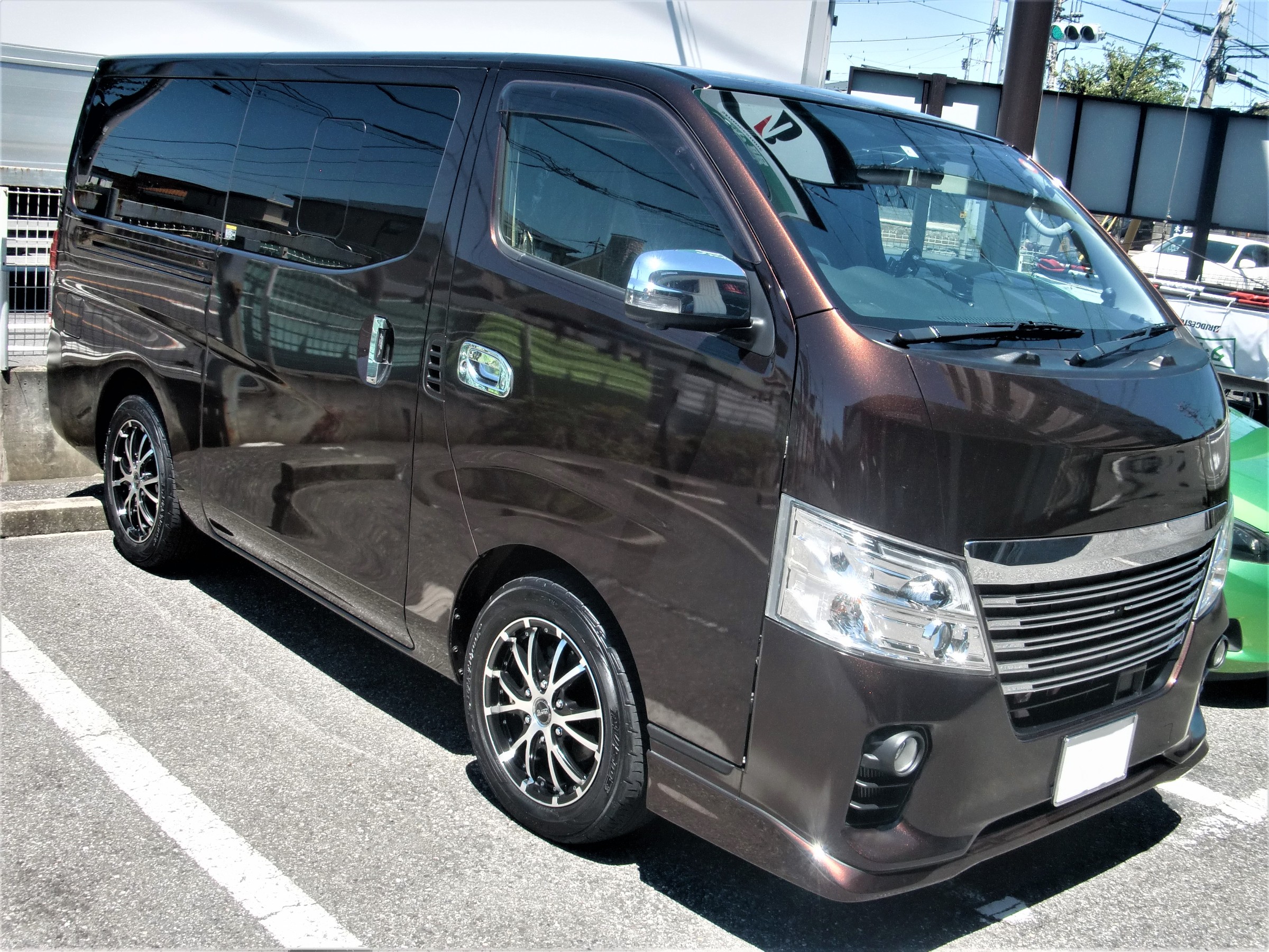 E26型nv350キャラバン 1 5インチのローダウン アライメント調整 日産 Nv350キャラバン その他 パーツ取付 足回り関係取付 技術サービスブログ タイヤ館 鎌ヶ谷 千葉県のタイヤ カー用品ショップ タイヤからはじまる トータルカーメンテナンス タイヤ館