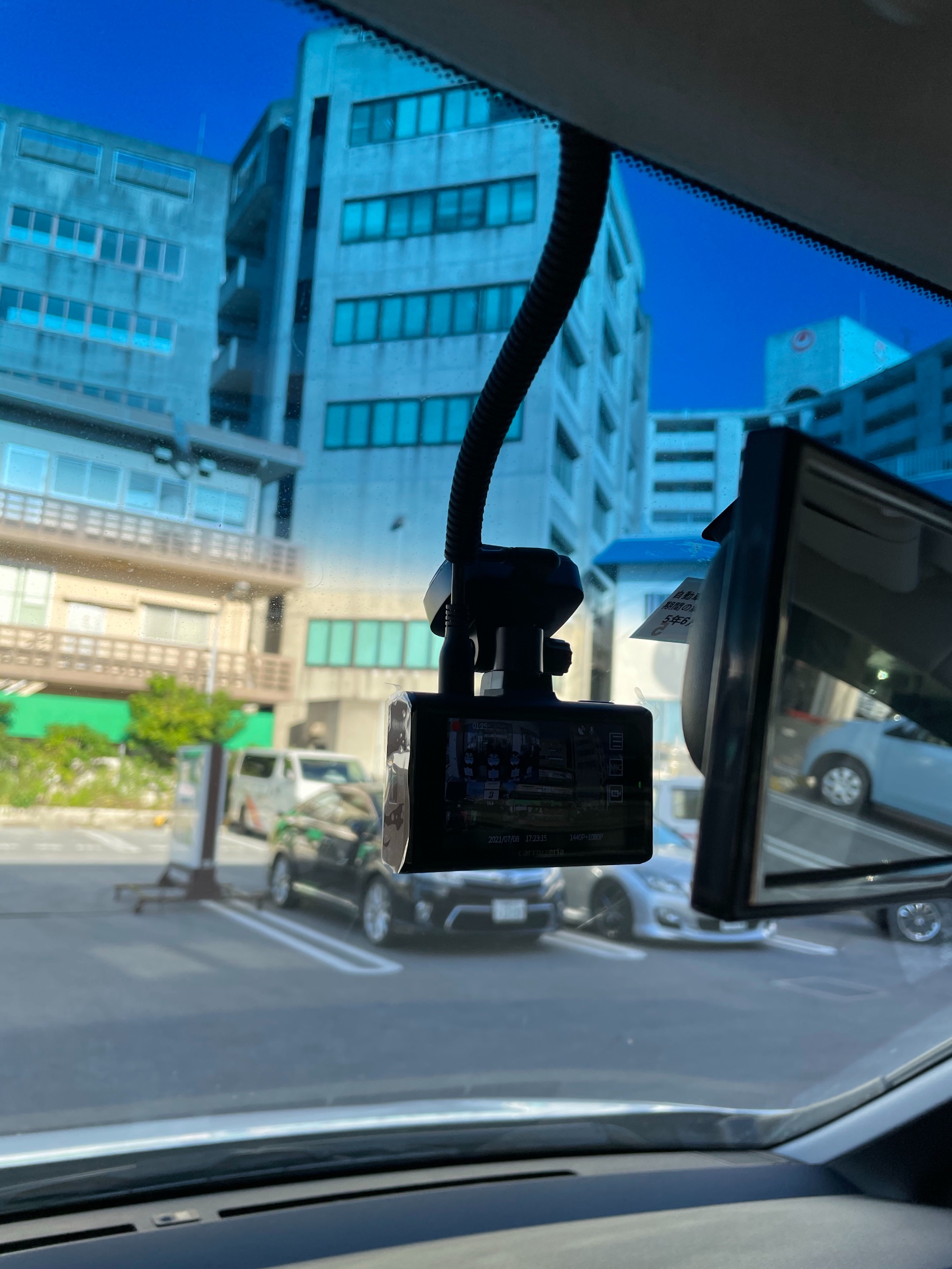 ステップワゴン ドライブレコーダー取付 ホンダ ステップワゴン スタッフ日記 タイヤ館 牧港