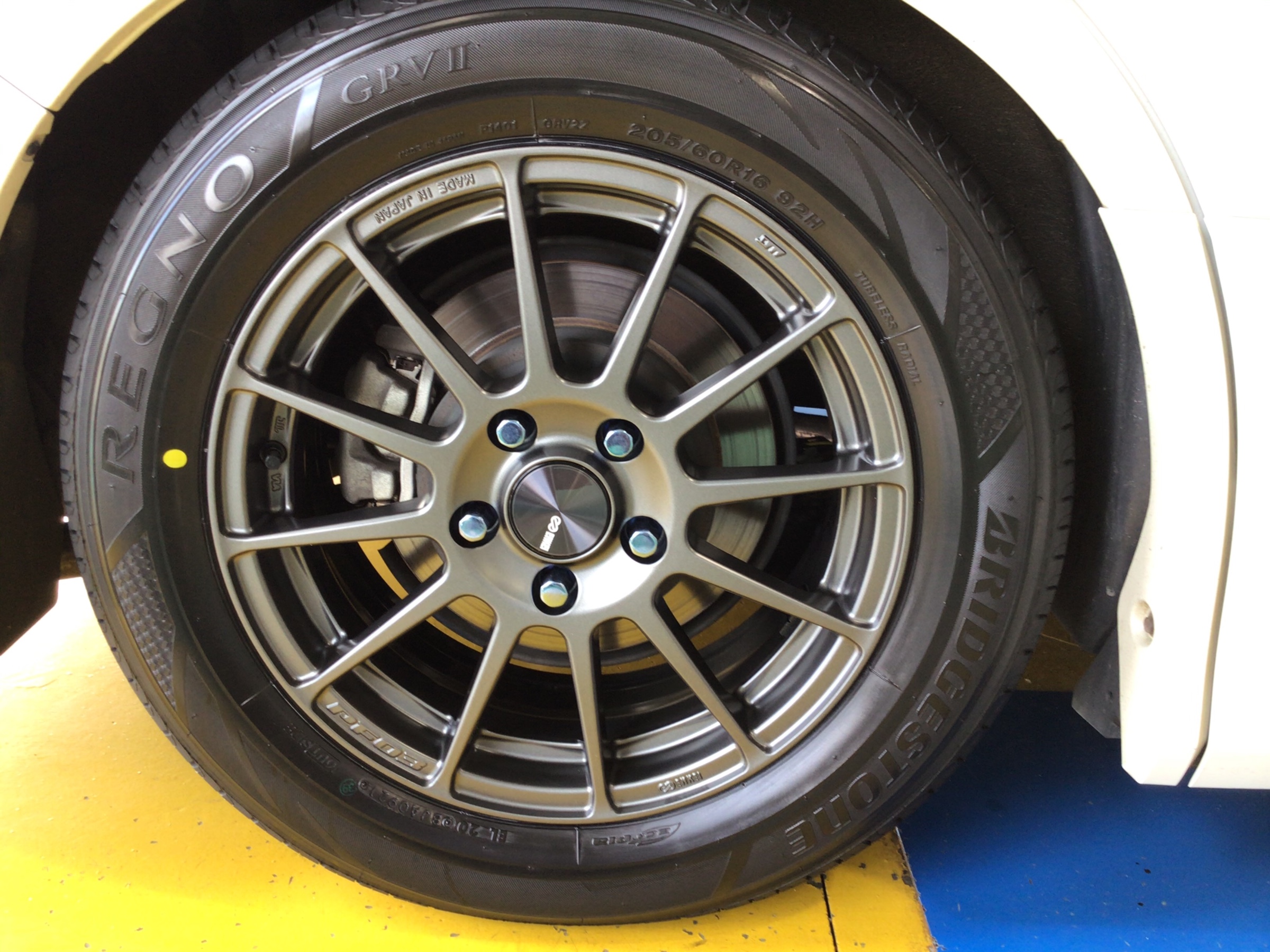 最終価格！②PF03 16インチ　6.5j 114.3 今週末まで価格！②PF03 16インチ 6.5j 114.3 ENKEI 16インチ 5穴