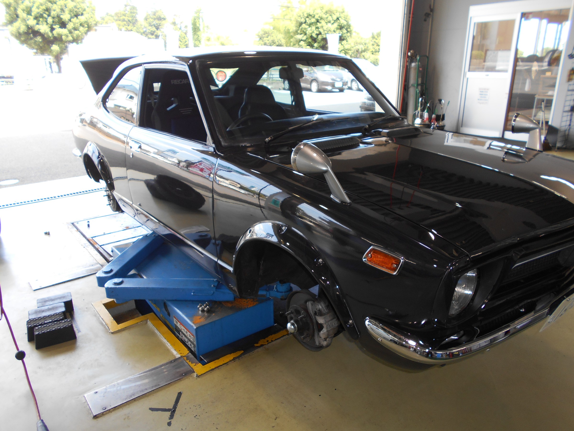 トヨタ TE27トレノ】タイヤ・ホイール交換 | 店舗おススメ情報