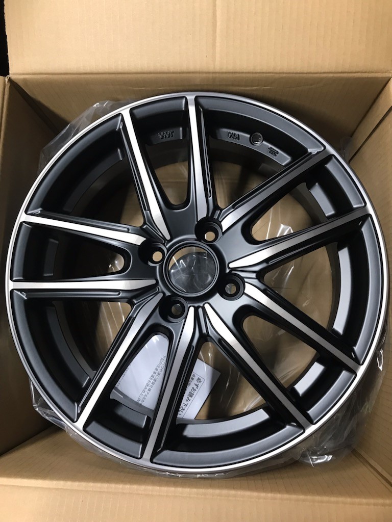 f23　タイヤホイール ECOFORME CRS20 ホイールお取付けしました(*^▽^*) 【ニッサン・新型