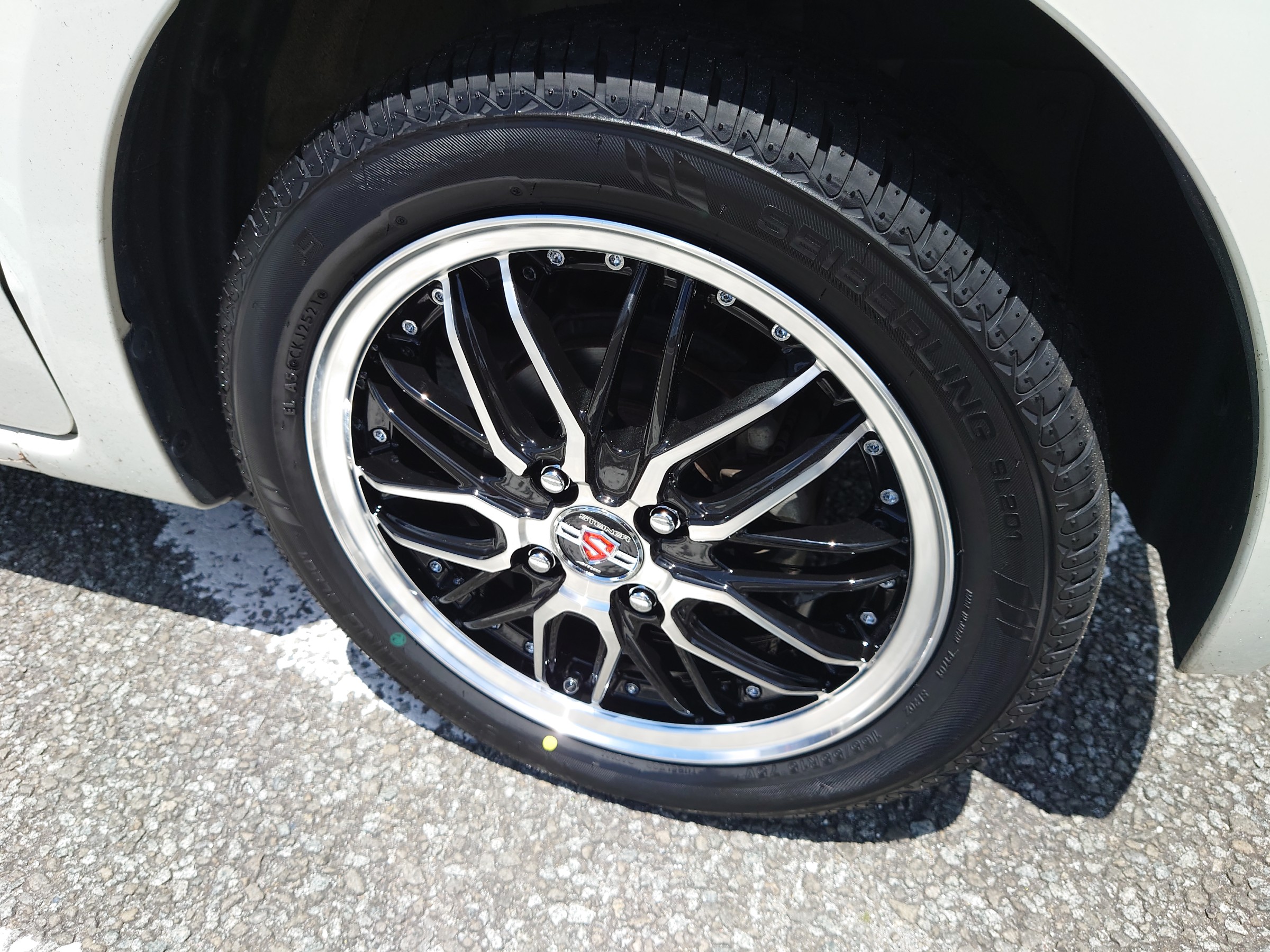 N-BOX セイバーリング&シュタイナーLMX タイヤホイール交換 | 店舗お