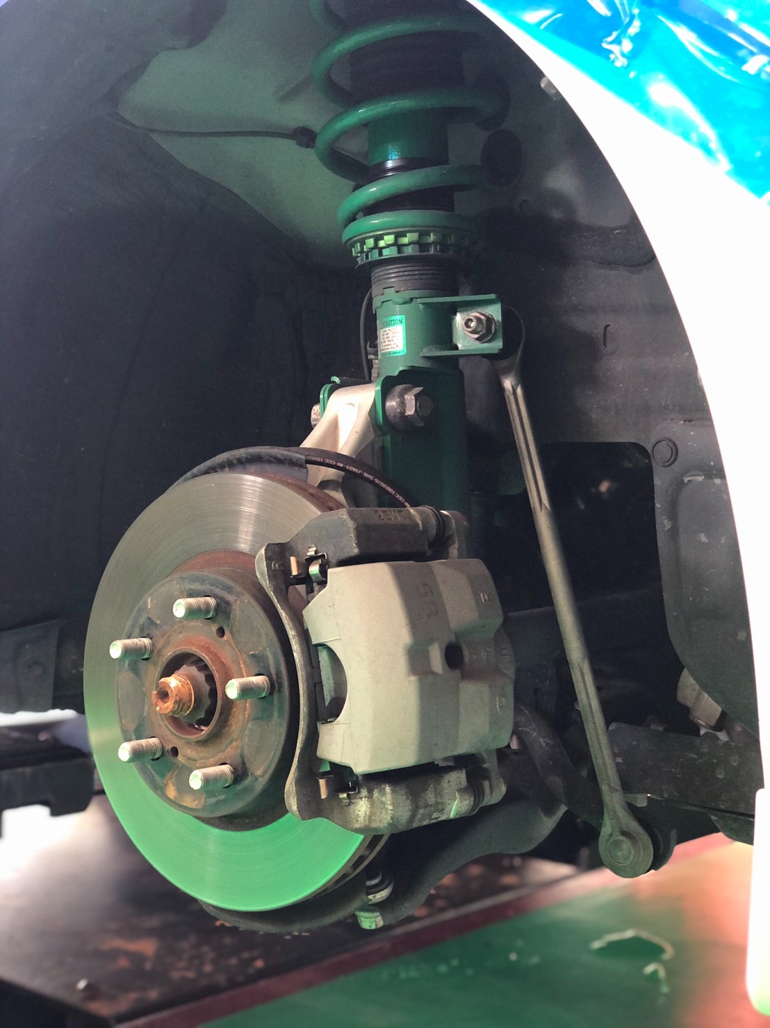 プリウス TEIN FLEX-Z+EDFC アクティブプロ 取り付け | 店舗お