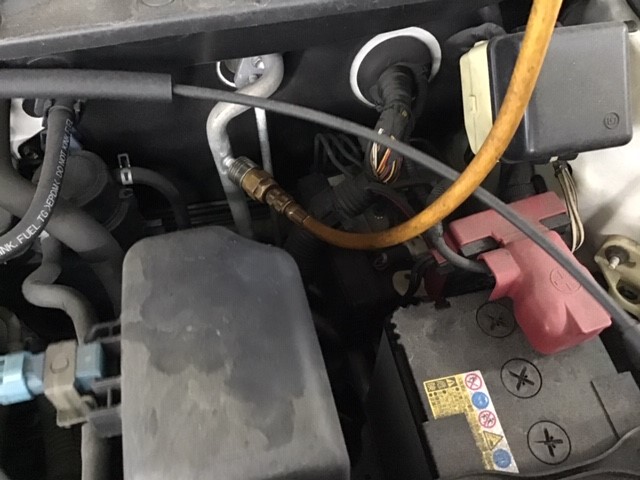 最近 車のエアコンを付けても効きが悪いなぁ と感じたことございませんか サービス事例 タイヤ館 横須賀 神奈川県のタイヤ カー用品ショップ タイヤからはじまる トータルカーメンテナンス タイヤ館グループ