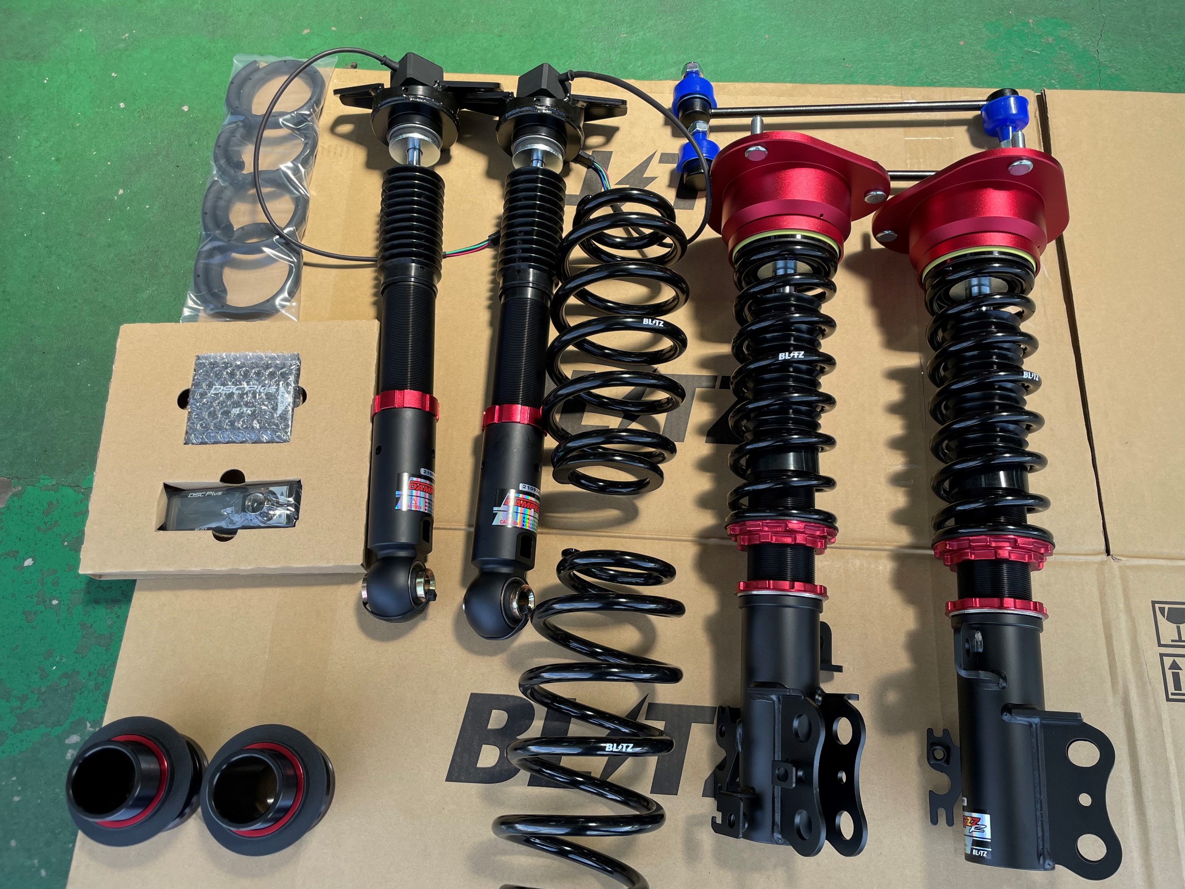 abc】ブリッツ車高調DAMPER ZZ-R カローラスポーツ - パーツ