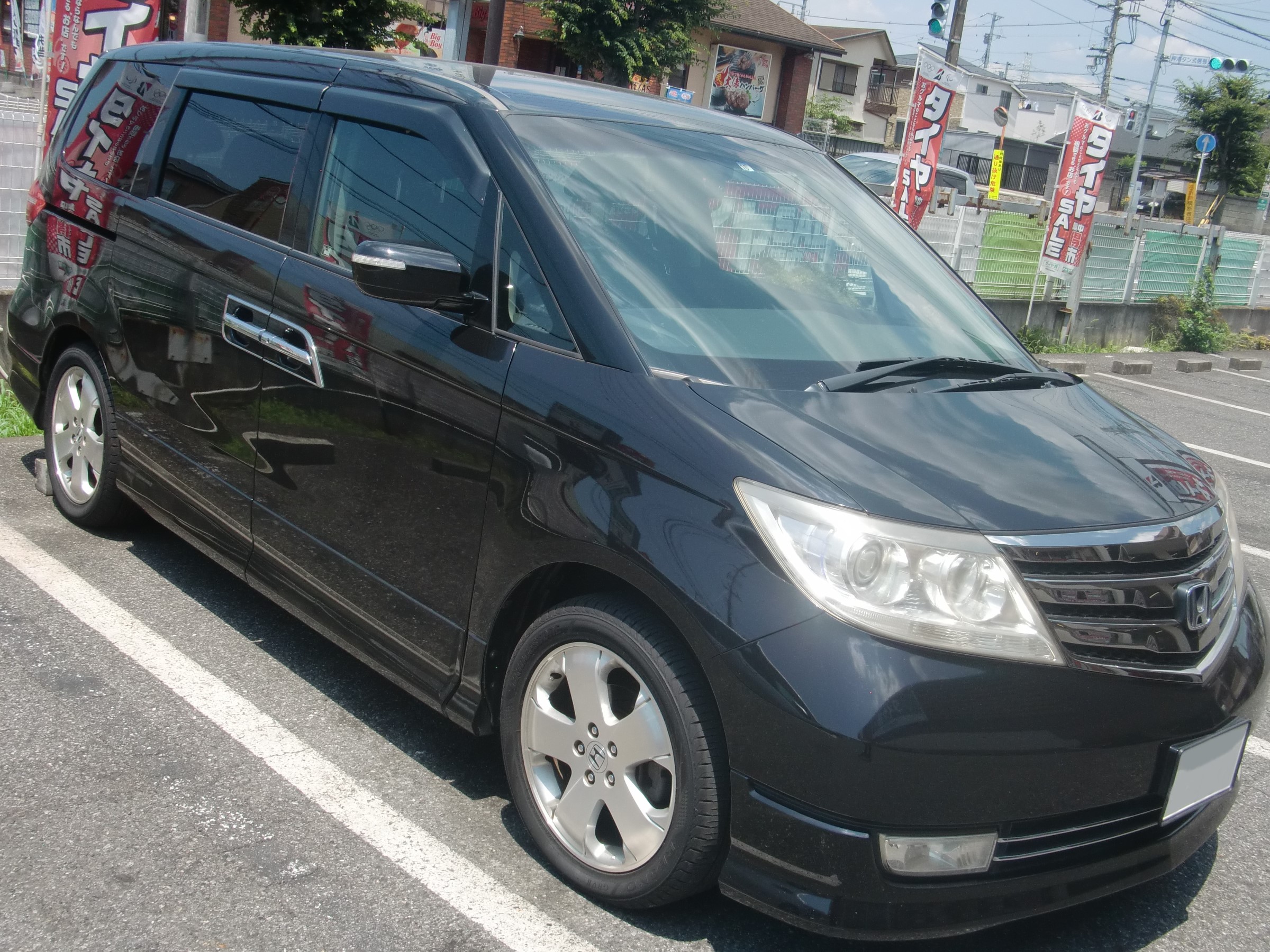 Rr5型エリシオン プレステージ 車高調整式サスペンションのお取り付け アライメント調整 ホンダ エリシオン その他 パーツ取付 サスペンション取付 技術サービスブログ タイヤ館 鎌ヶ谷 千葉県のタイヤ カー用品ショップ タイヤからはじまる トータルカー