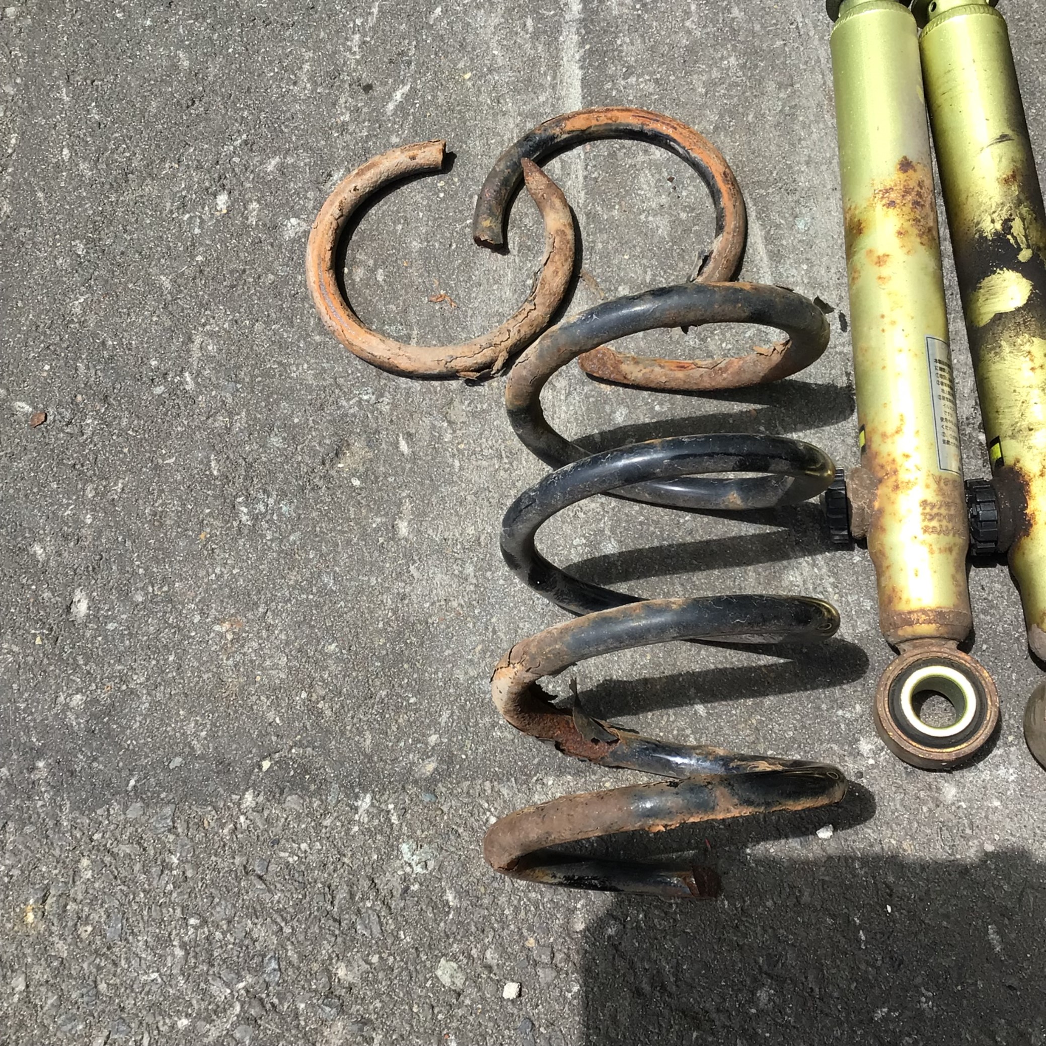 車高調 ダウンサス装着済みの方 トヨタ アルファード その他 パーツ取付 サスペンション取付 サービス事例 タイヤ館 青森中央 タイヤからはじまる トータルカーメンテナンス タイヤ館グループ
