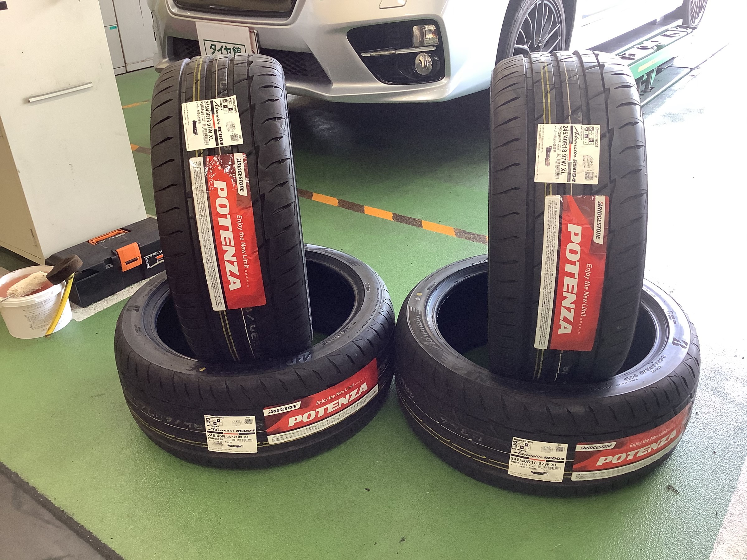 ☆スバル WRX ポテンザ アドレナリンRE004 245/40R18取付 | スバル WRX