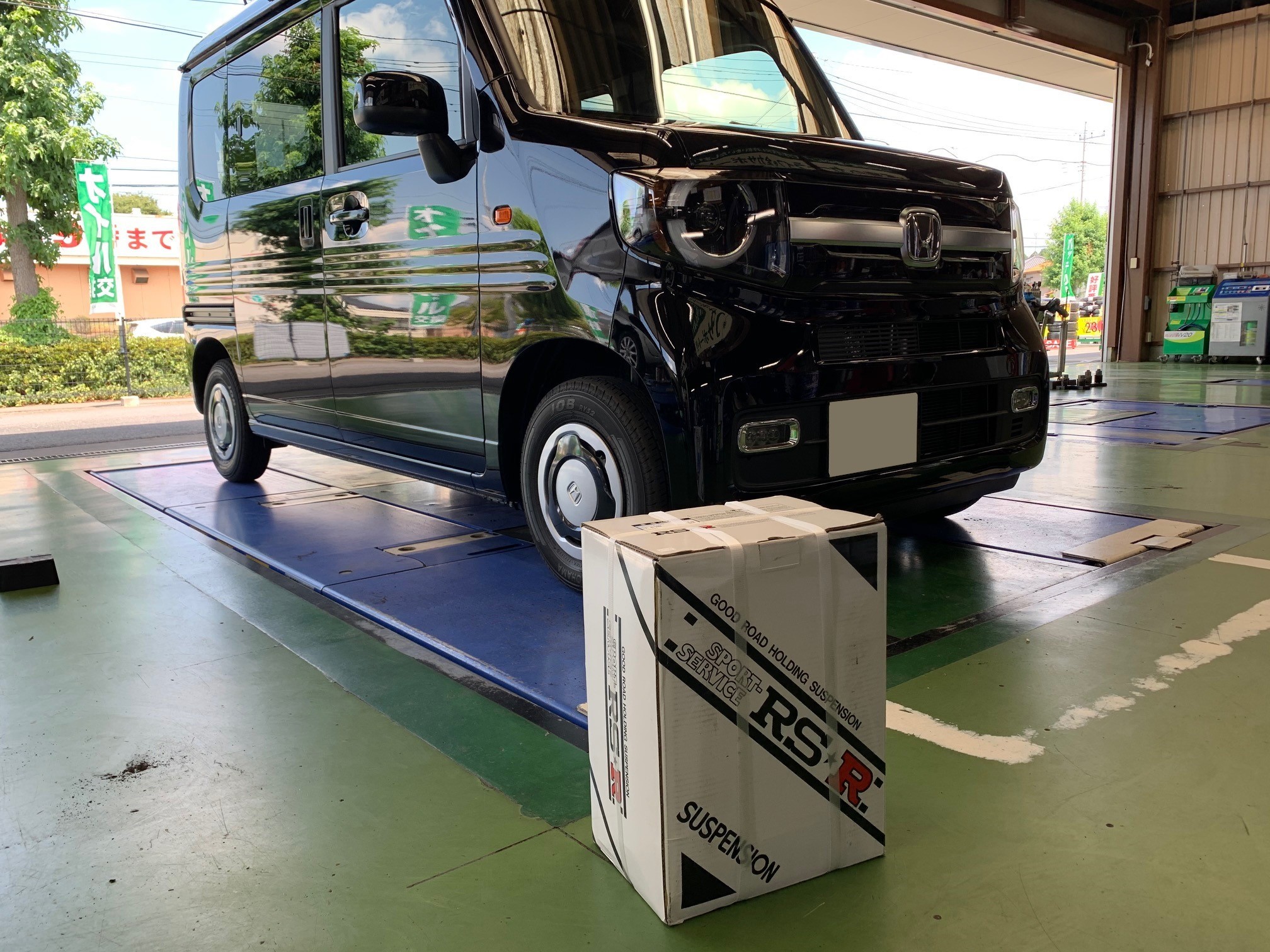 ホンダ・N-VAN・JJ1】ダウンサス交換 | 店舗おススメ情報 | タイヤ館