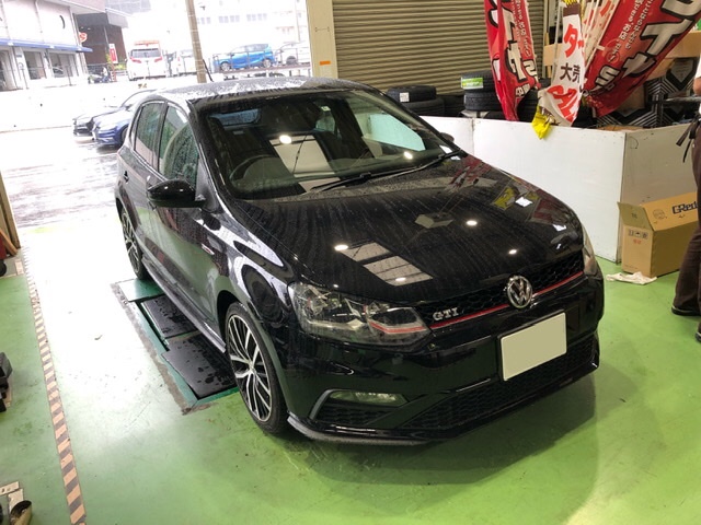 Volkswagen Polo GTI（6R） REMUS （レムス） マフラーを取り付けしま