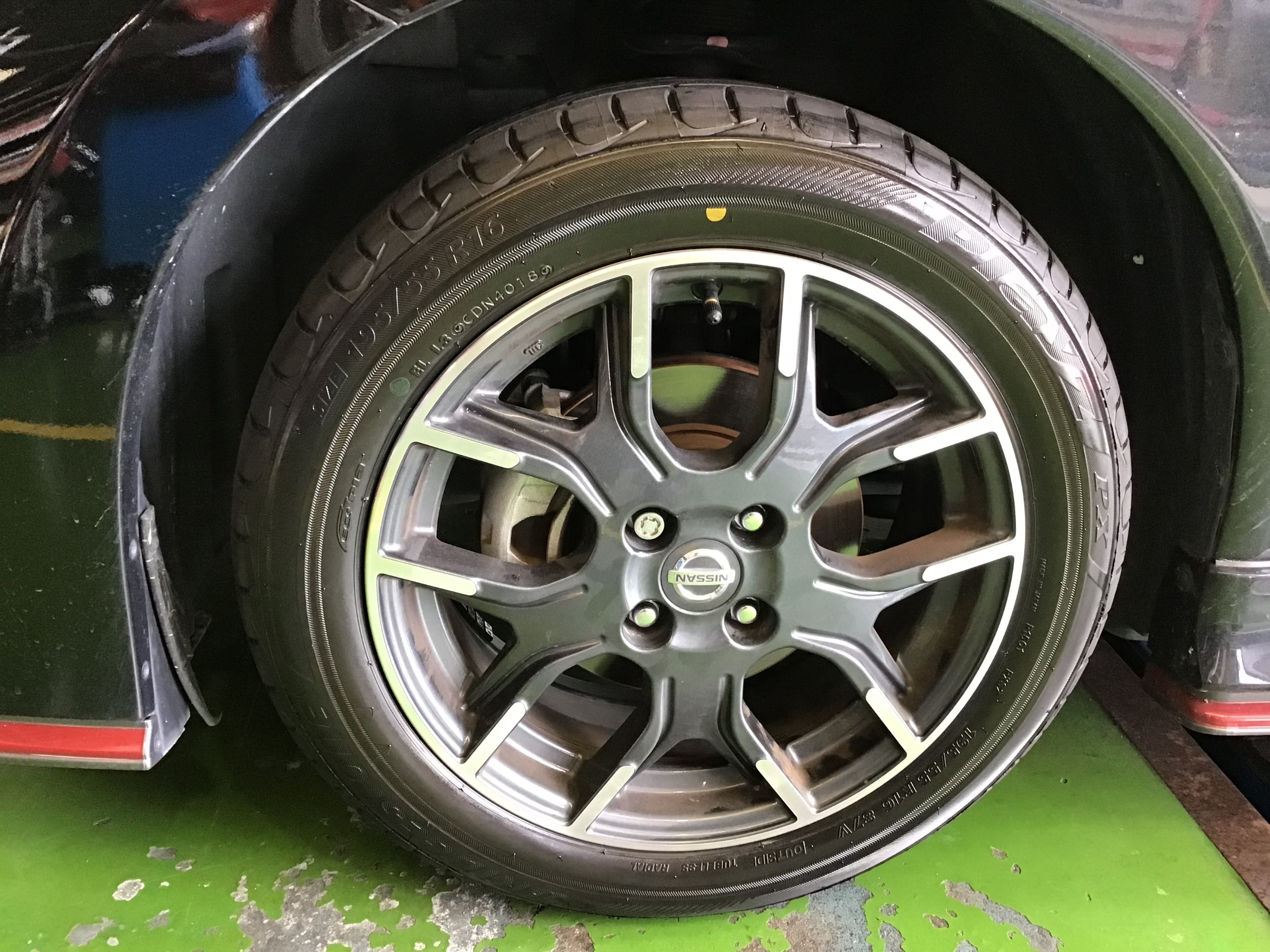 Nissan ノートニスモS純正17インチホイール 4本セット - メルカリ
