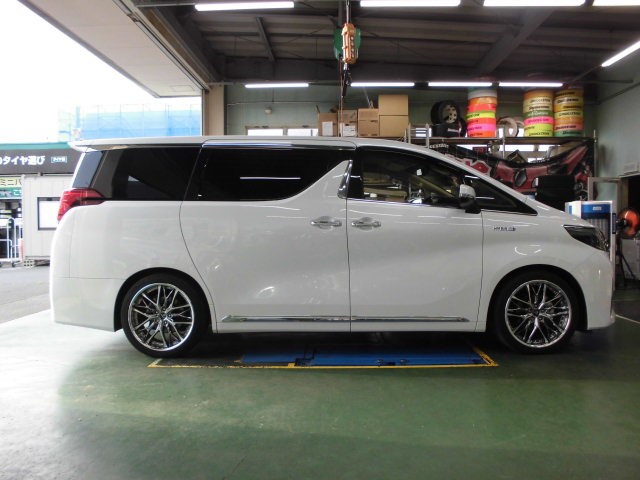 トヨタ アルファード 30系 CUSCO 車高調 お取り付け | 店舗お