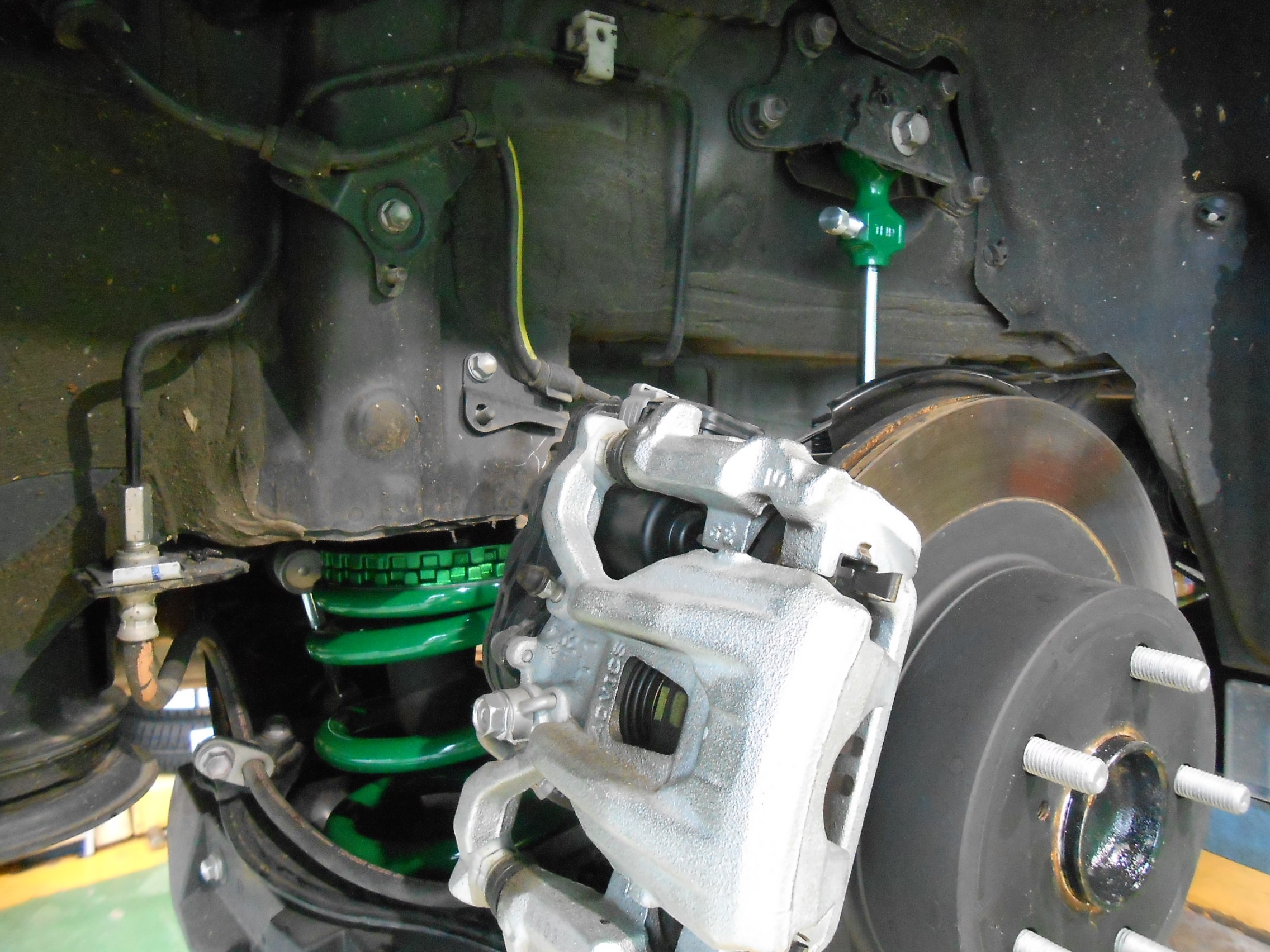 ◇30系アルファード TEIN FLEX・A 車高調取り付け♪◇ | 店舗お