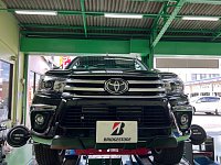 ハイラックスサーフ　スプリング 楽天市場】2.5 インチ サスペンション ハイラックスサーフ 215 専用