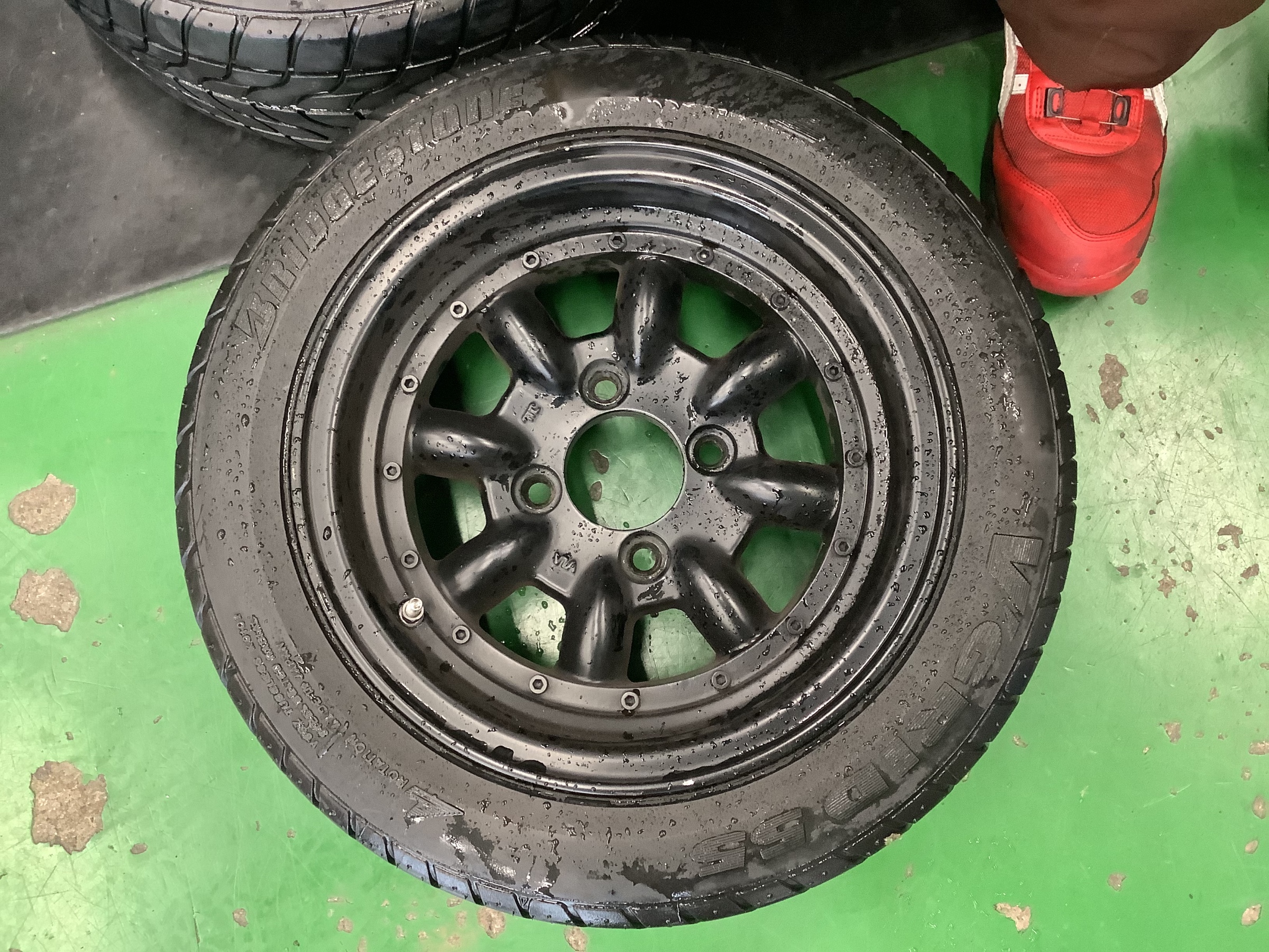 ローバーミニ用　レボリューション12インチ　タイヤ付き165/60/12 ローバーミニ用 レボリューション12インチ タイヤ付き165/60/12