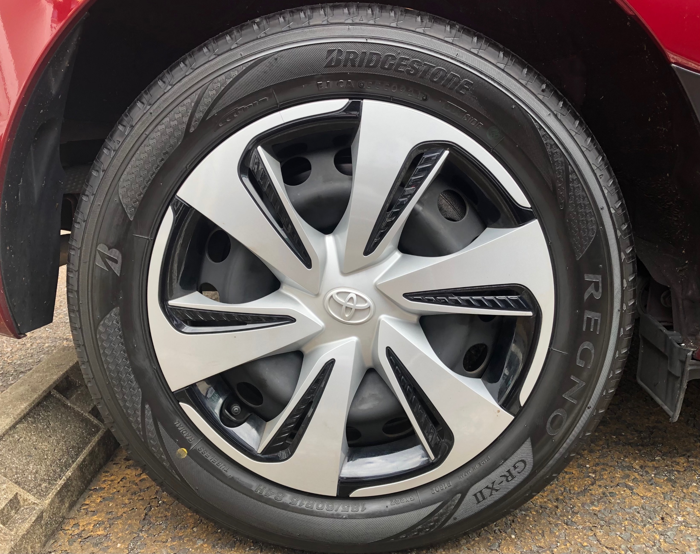 ブリヂストン REGNO GR-XII 205/55R16 91V 価格比較 - 価格.com