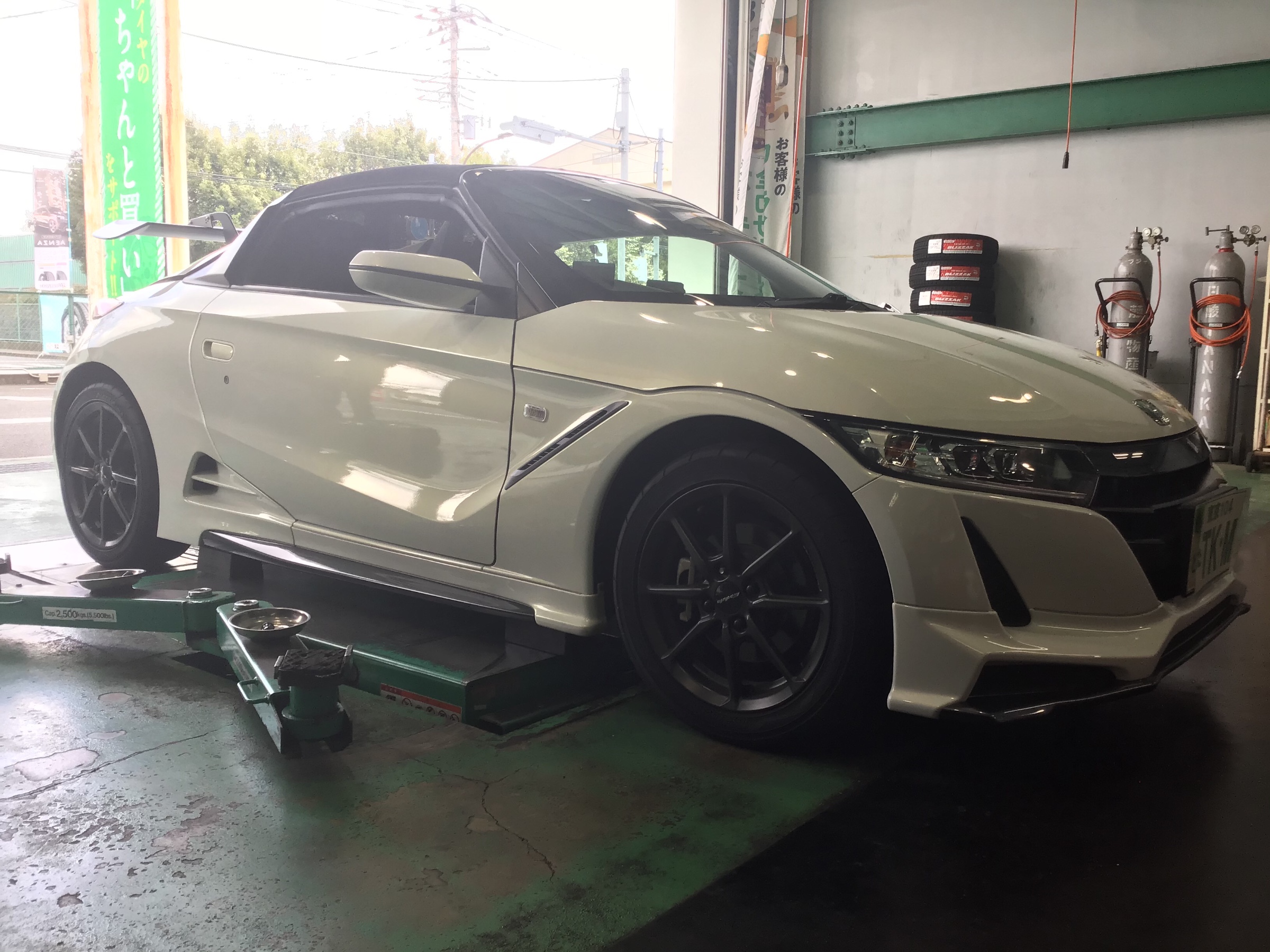 ホンダ S660 チューニング計画 Blitz 車高調編 ホンダ S660 その他 パーツ取付 足回り関係取付 サービス事例 タイヤ館 町田 東京都のタイヤ カー用品ショップ タイヤからはじまる トータルカーメンテナンス タイヤ館グループ