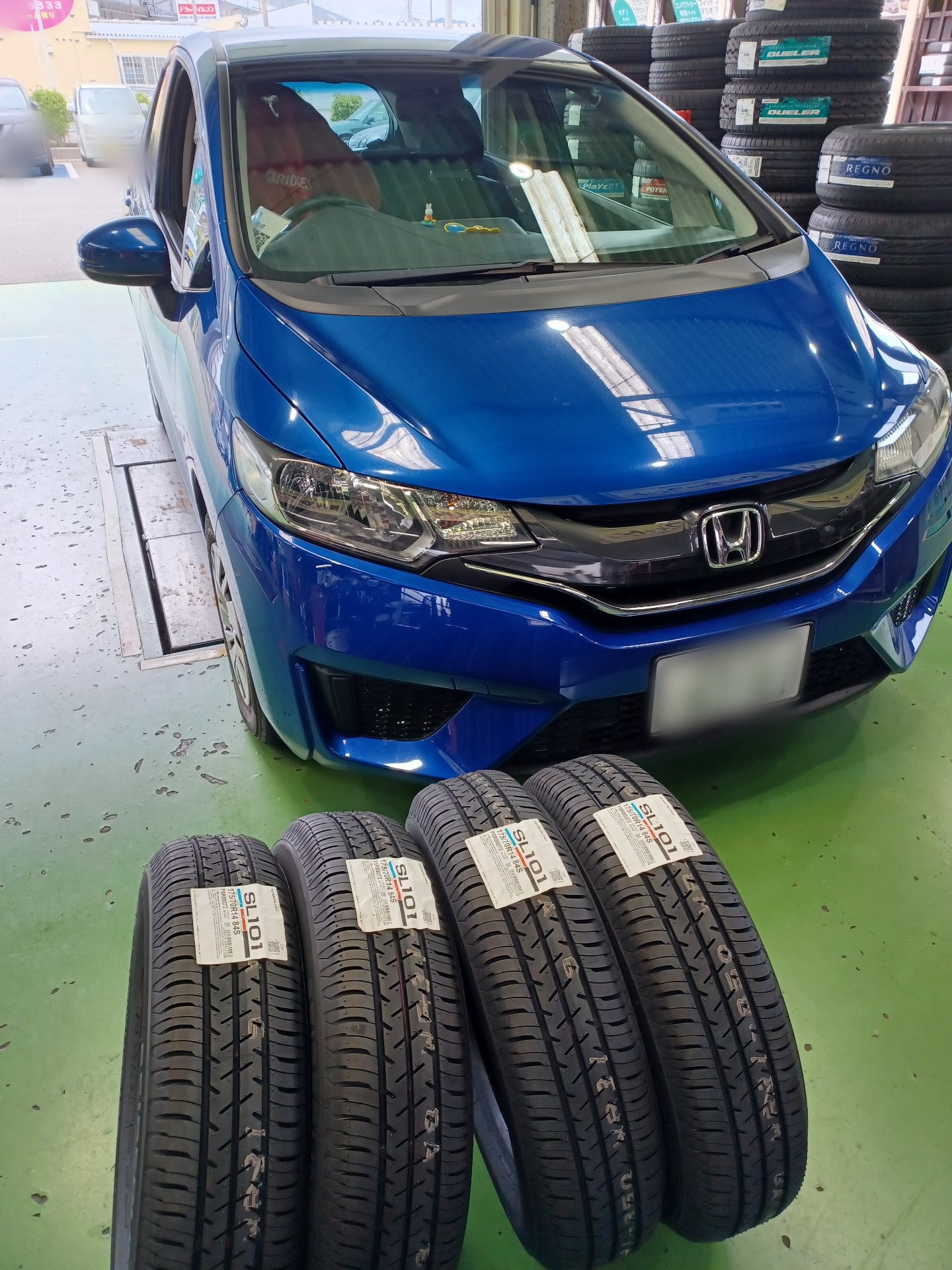 お買い得4本セットタイヤ!!BRIDGESTONE製で安心!!ホンダ お買い得4本セットタイヤ!!BRIDGESTONE製で安心!!ホンダ