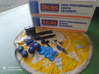 200系ハイエース 6型 Genb & OHLINS で 乗り心地 チューンな2 200系ハイエース 6型 Genb & OHLINS で 乗り心地 チューンな2