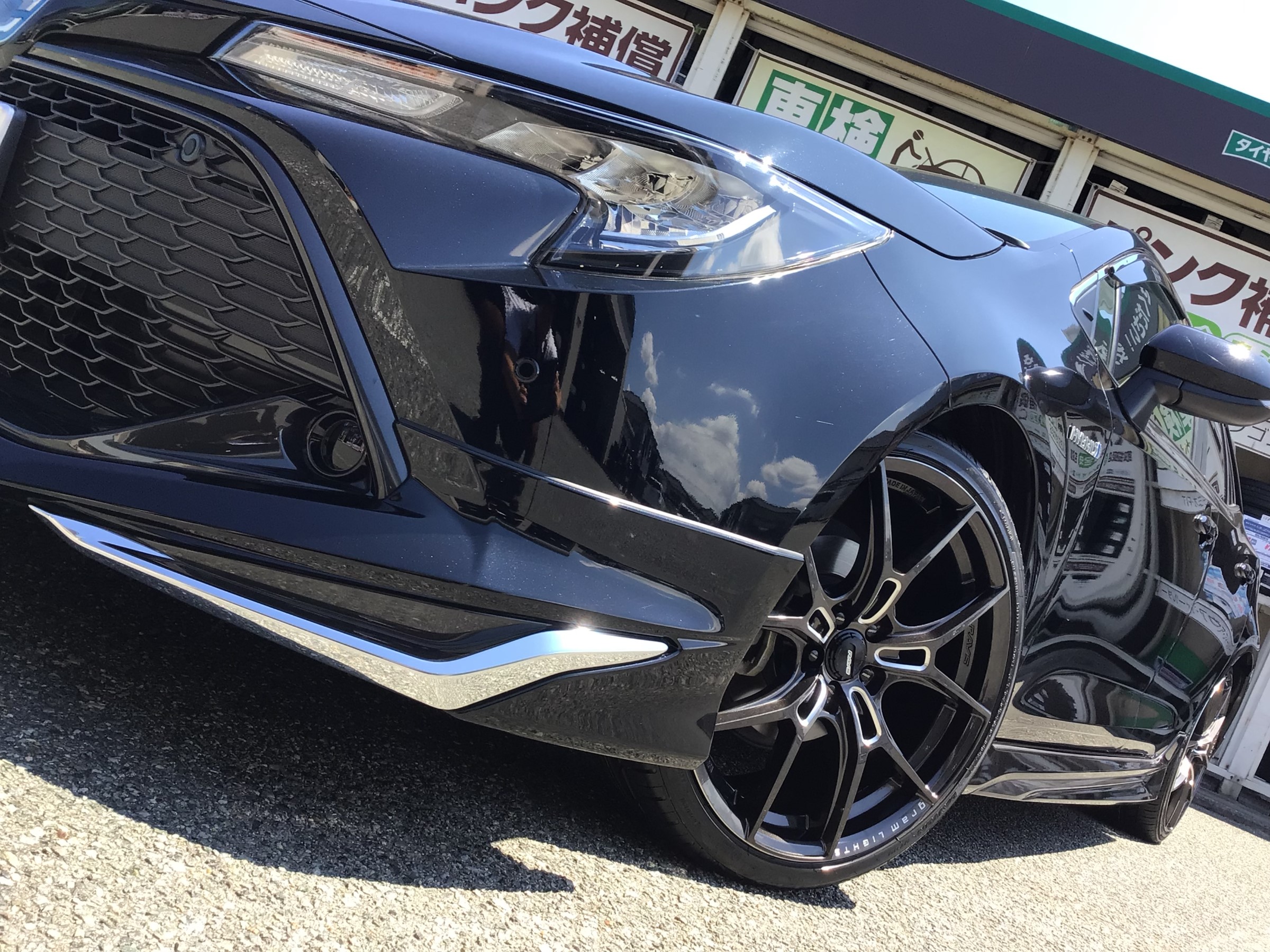 カローラスポーツ ☆19インチ装着☆ | 店舗おススメ情報 | タイヤ館