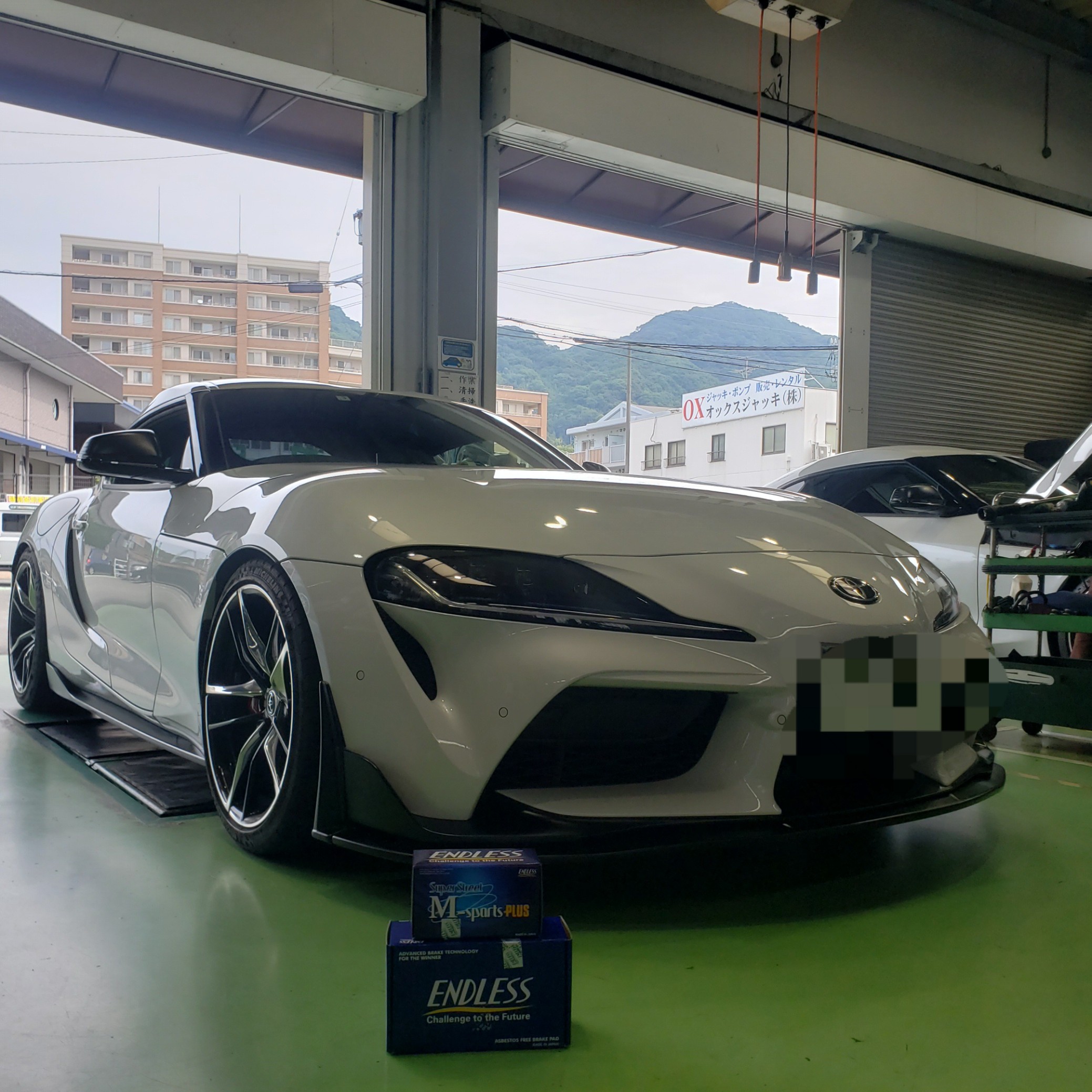 トヨタ GRスープラ ブレーキパッド交換しました！  技術サービス施工 