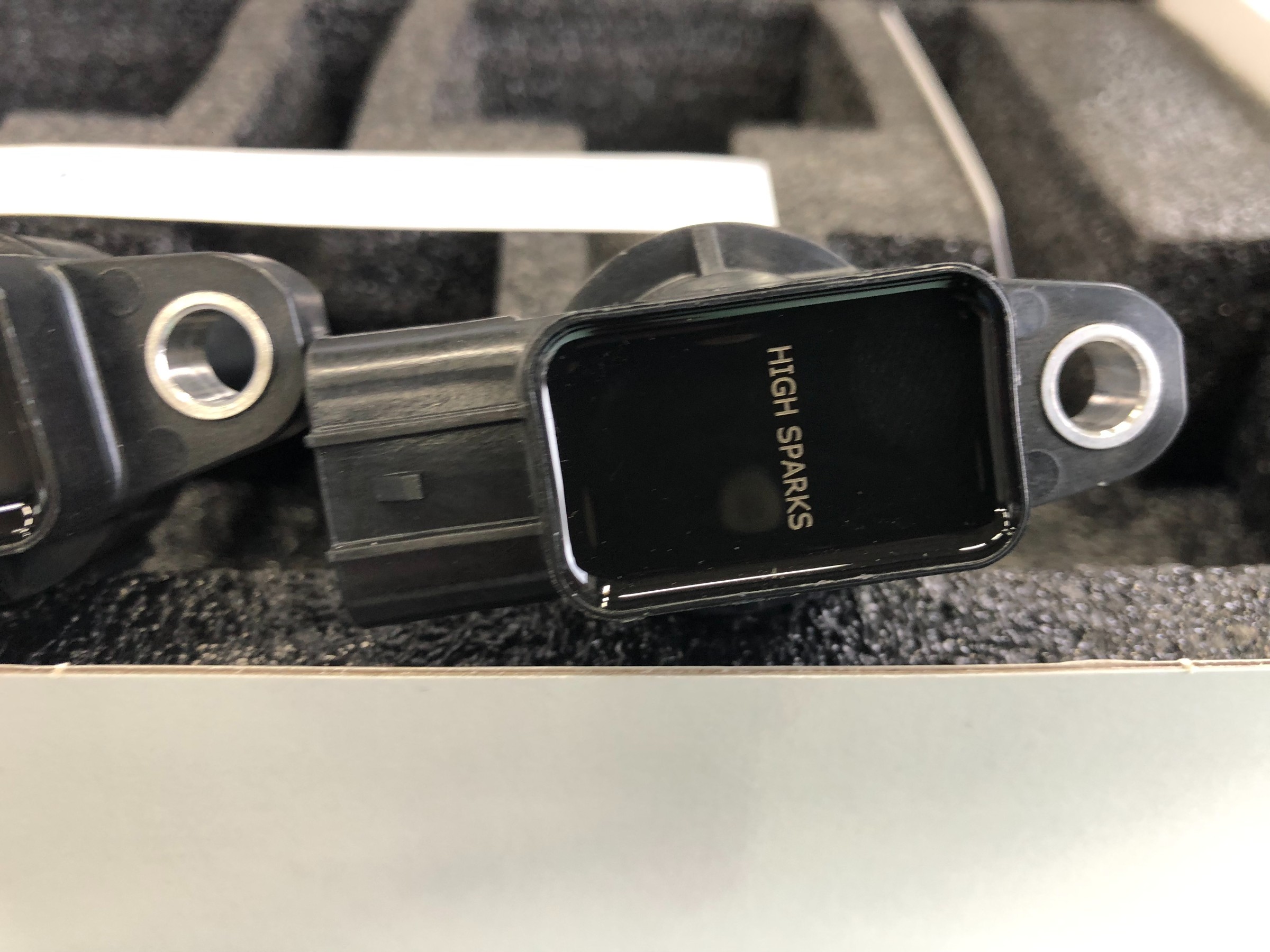ハイスパークイグニッションコイル500xに使用していました