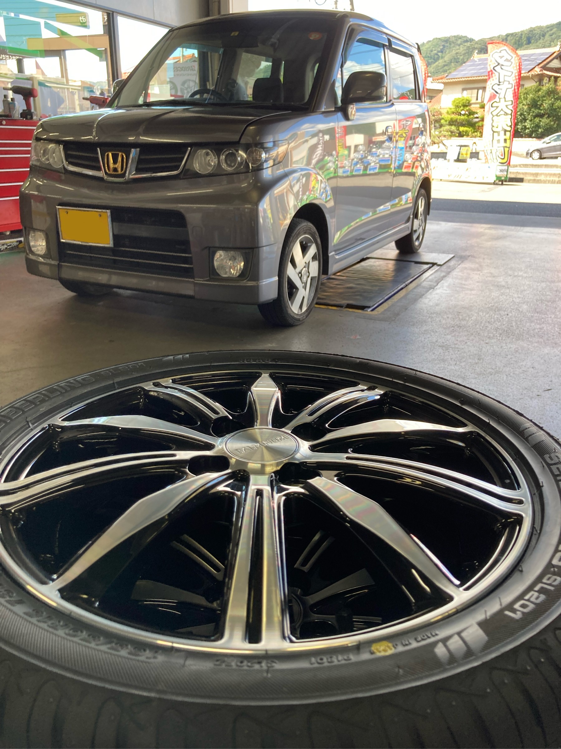 タイヤホイール交換／ホンダ ゼストスパーク JE2 | サービス事例