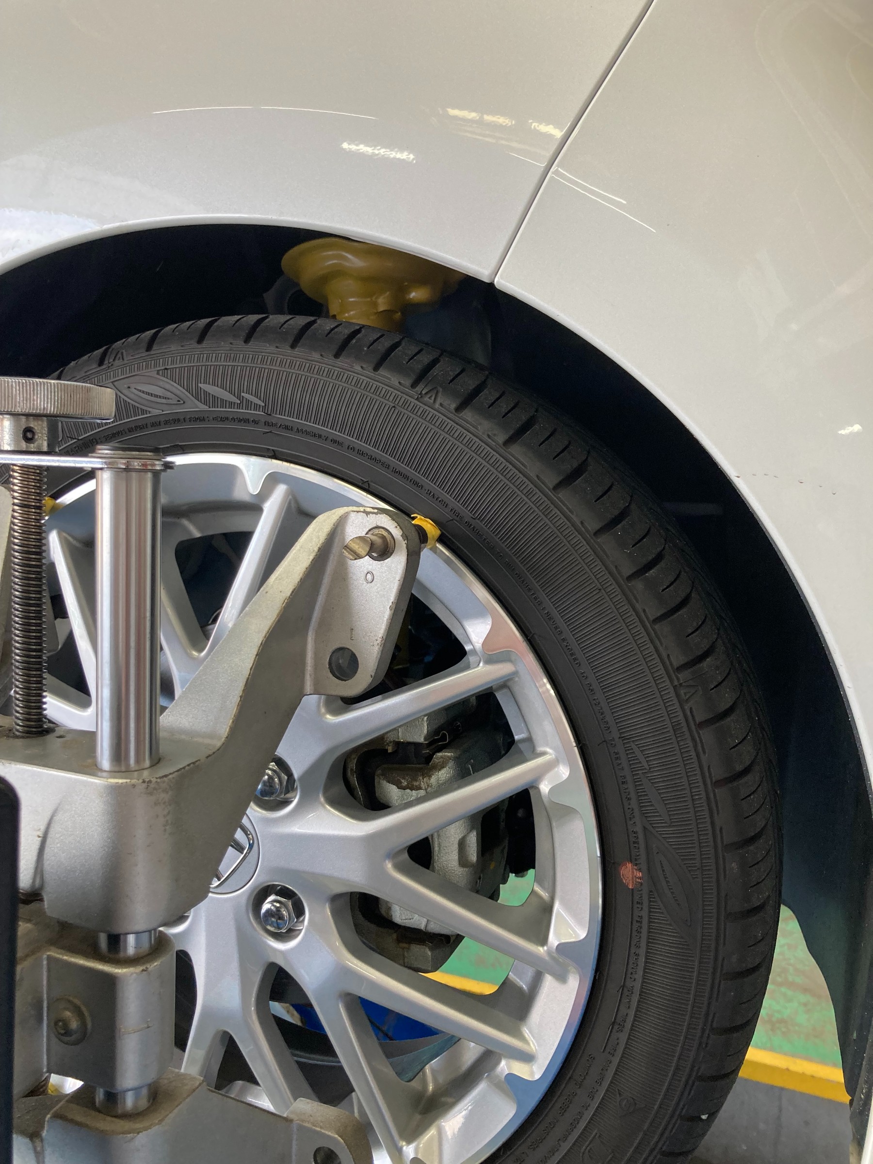 KYB Lowfer Sports取付け／ホンダ N-BOX JF4 | 店舗おススメ情報