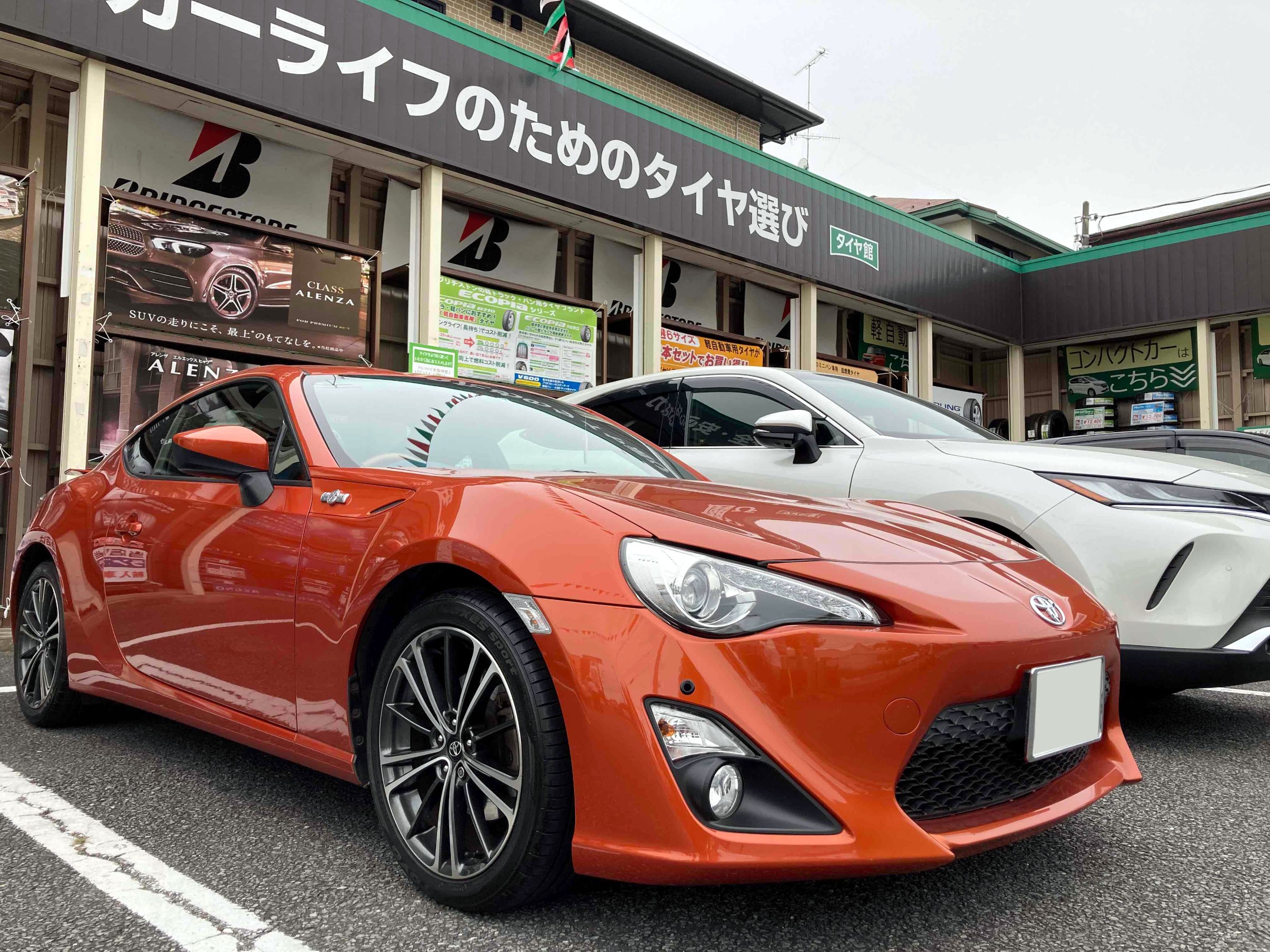 トヨタ・86・ZN6】魅惑のスポーツサウンド！８６にフジツボマフラーを